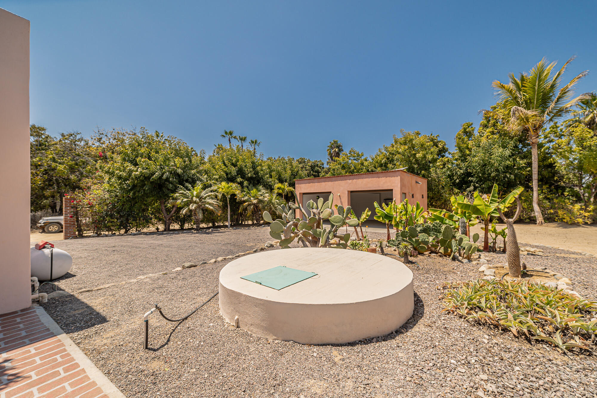 MLS #25-2428 image #17