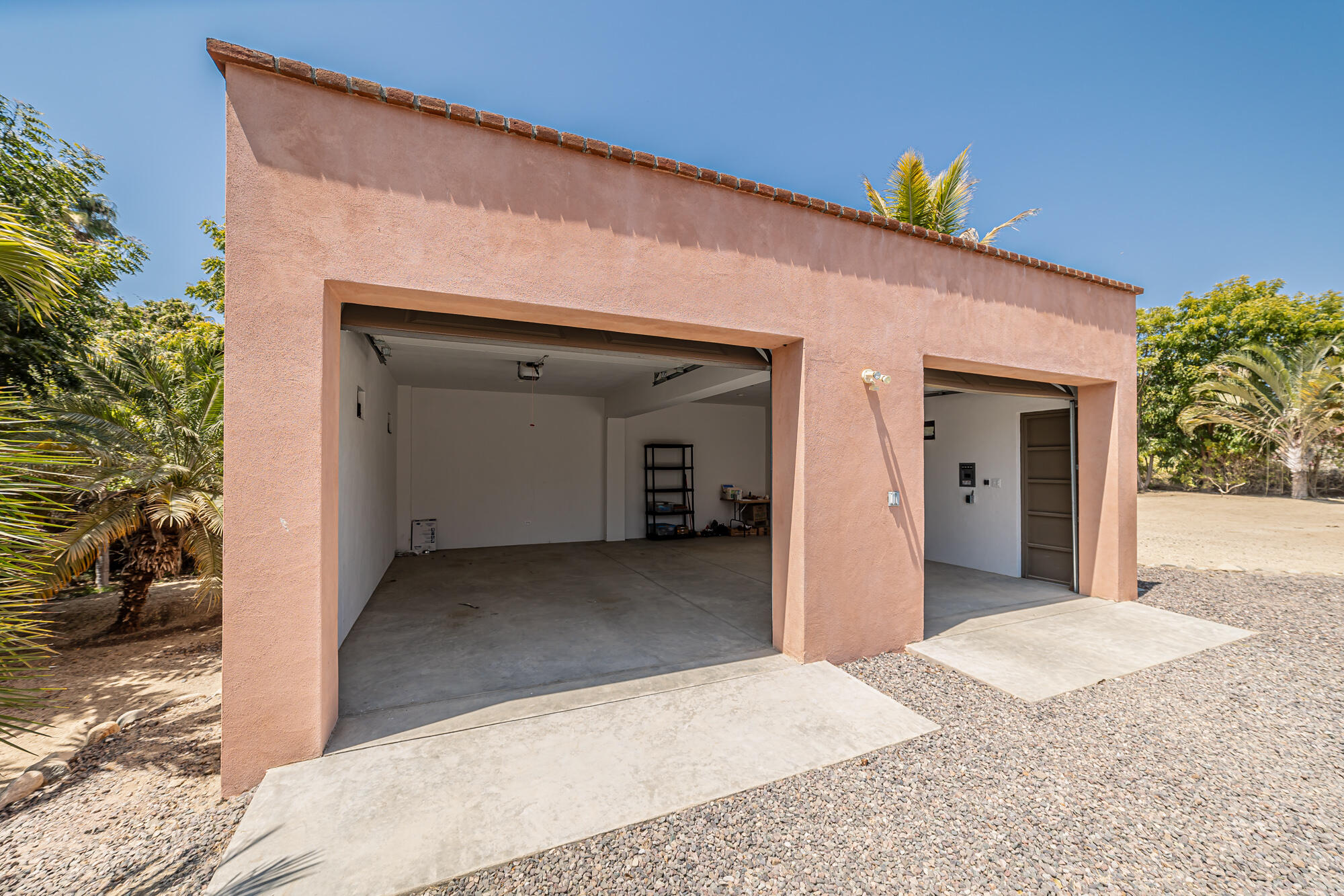 MLS #25-2428 image #18