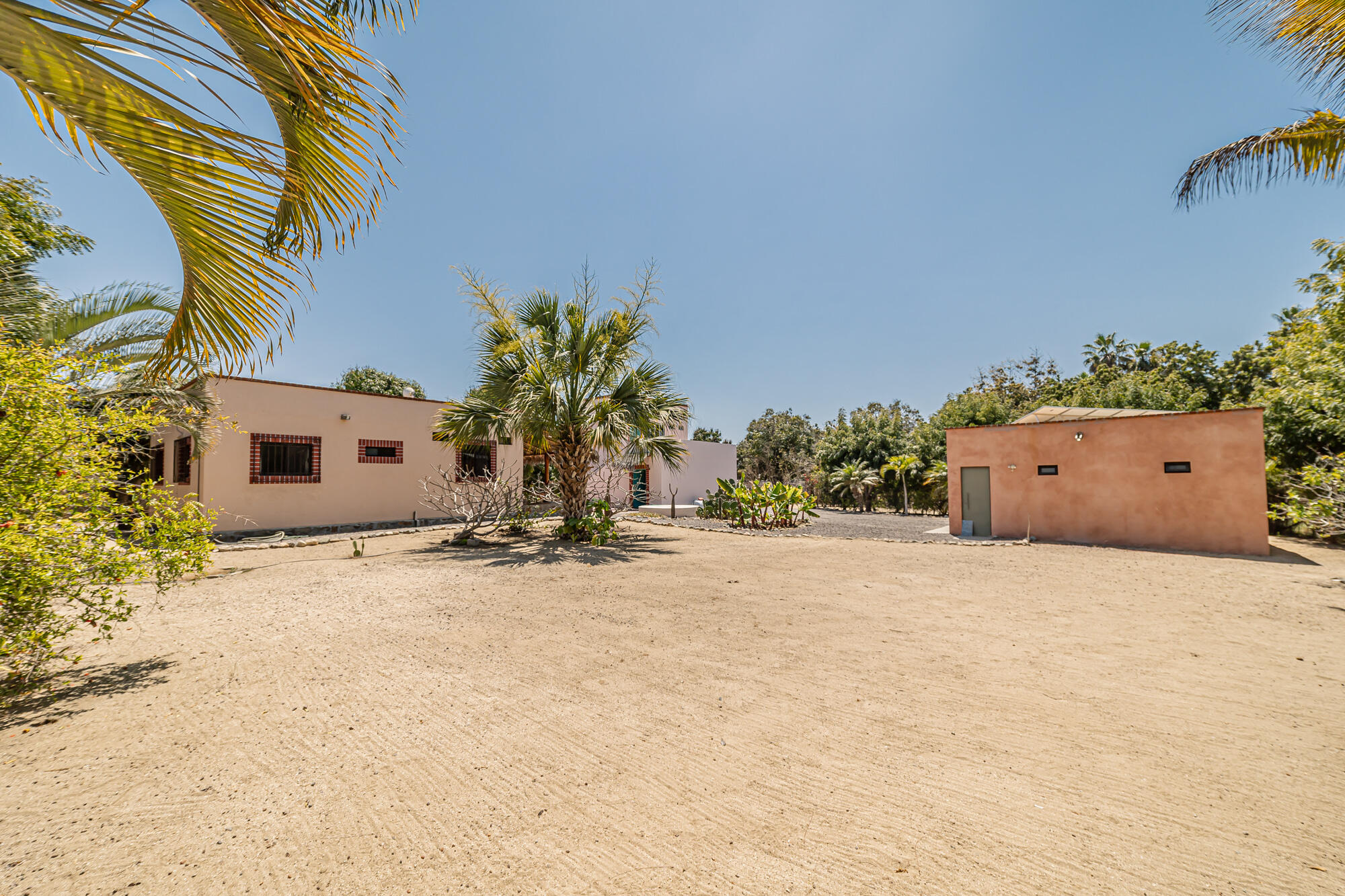 MLS #25-2428 image #21