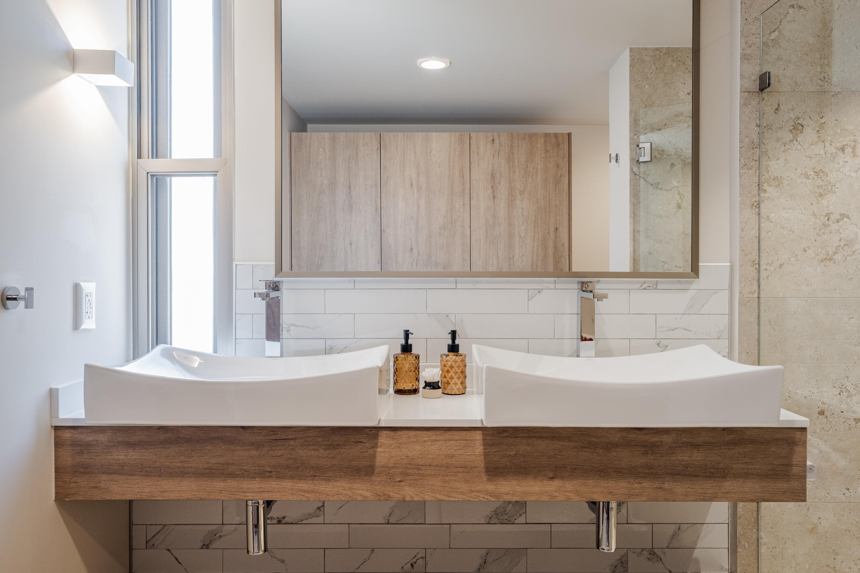 MLS #25-2429 image #26