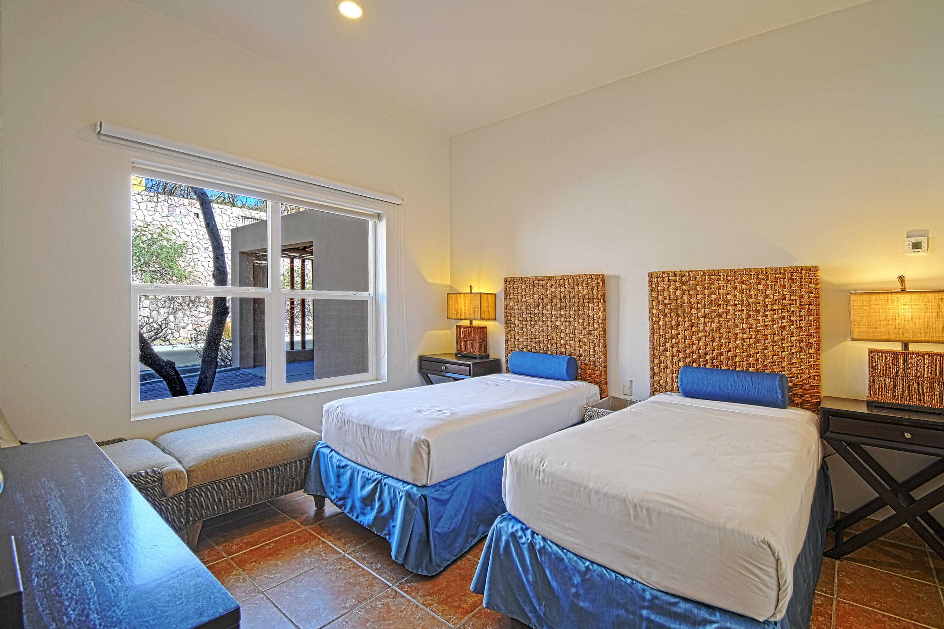 MLS #25-244 image #24