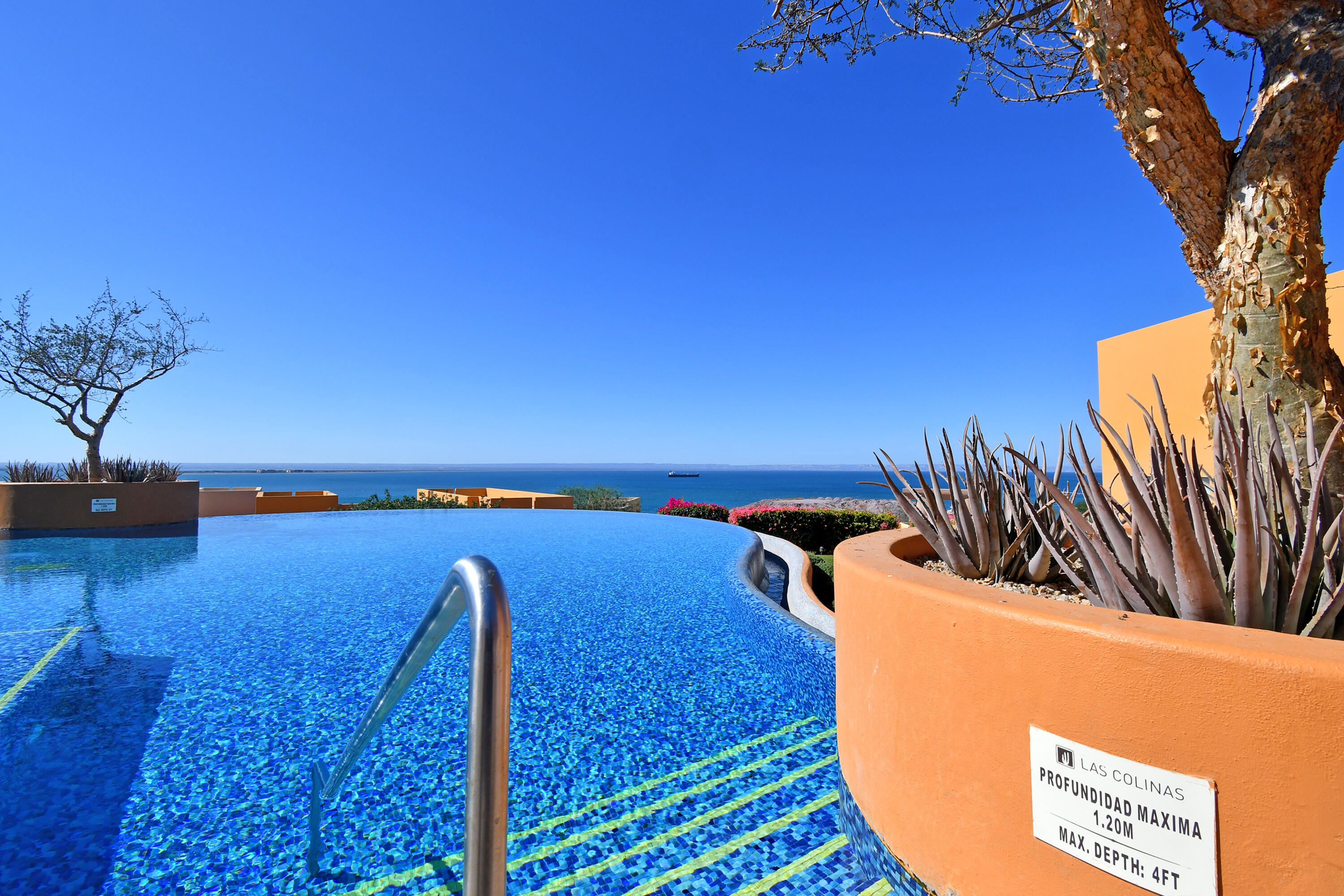 MLS #25-244 image #33