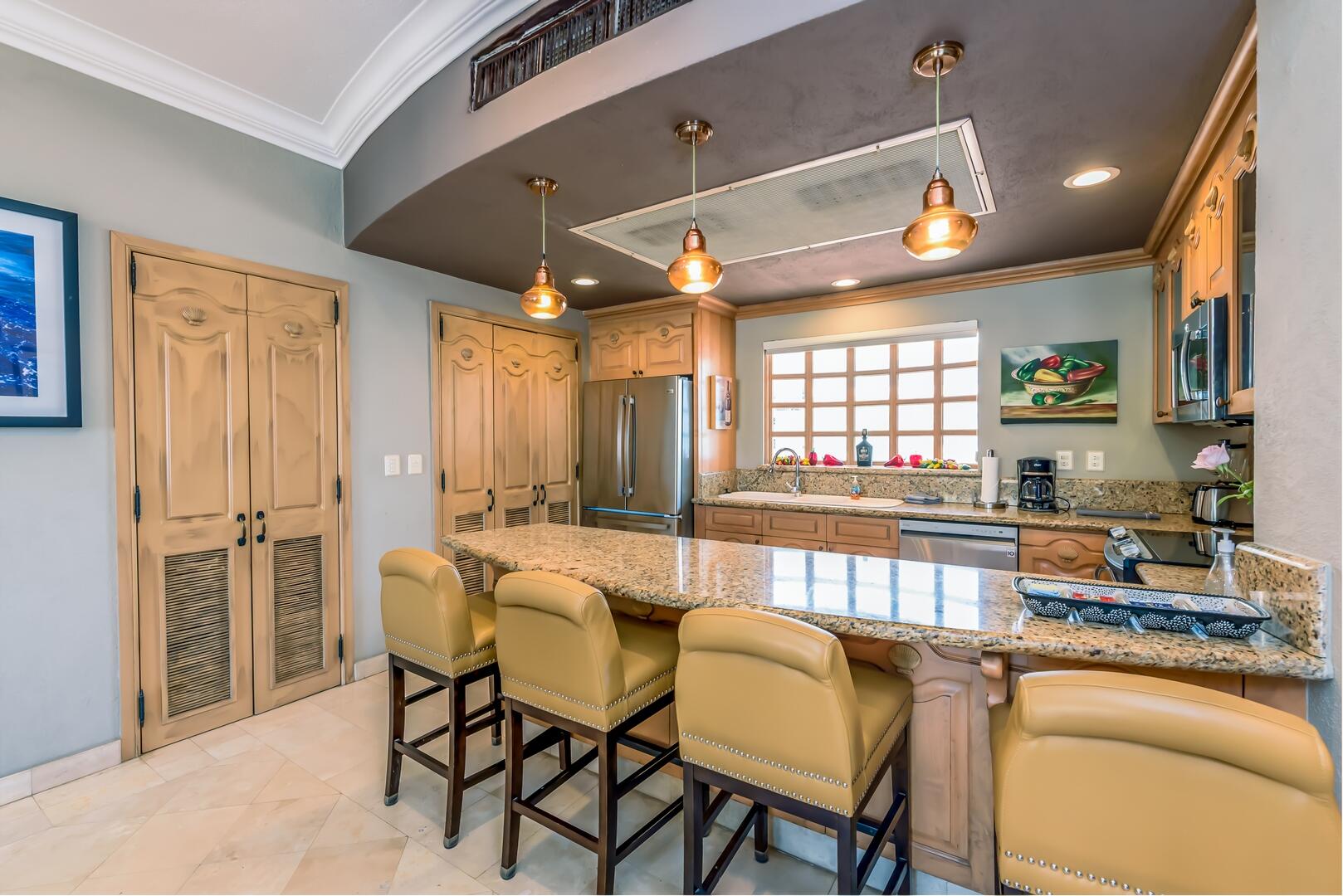 MLS #25-2440 image #2