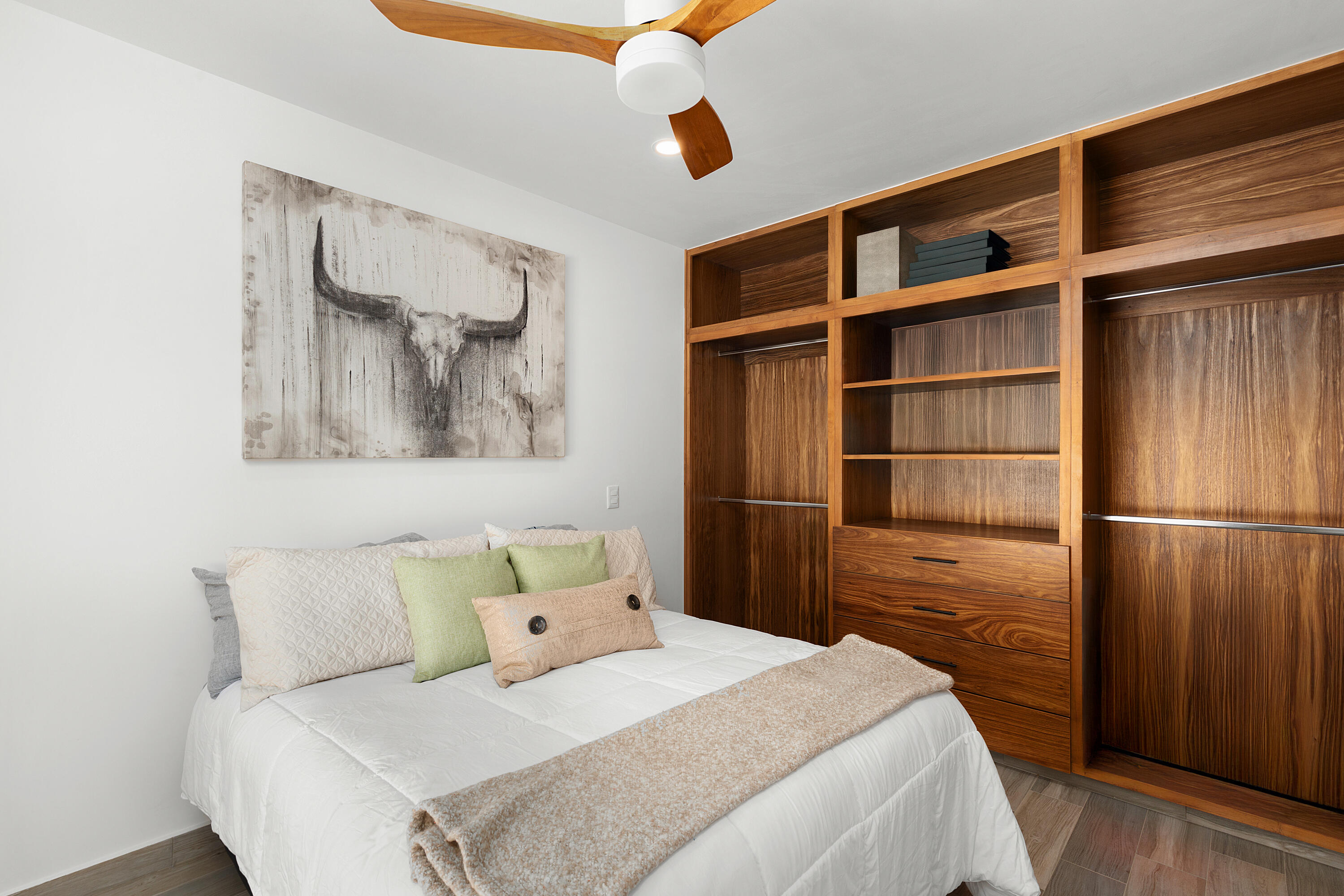 Calicora Vistasol 8 Pacific BCS MLS #25-249 47 MLS #25-249 image #6