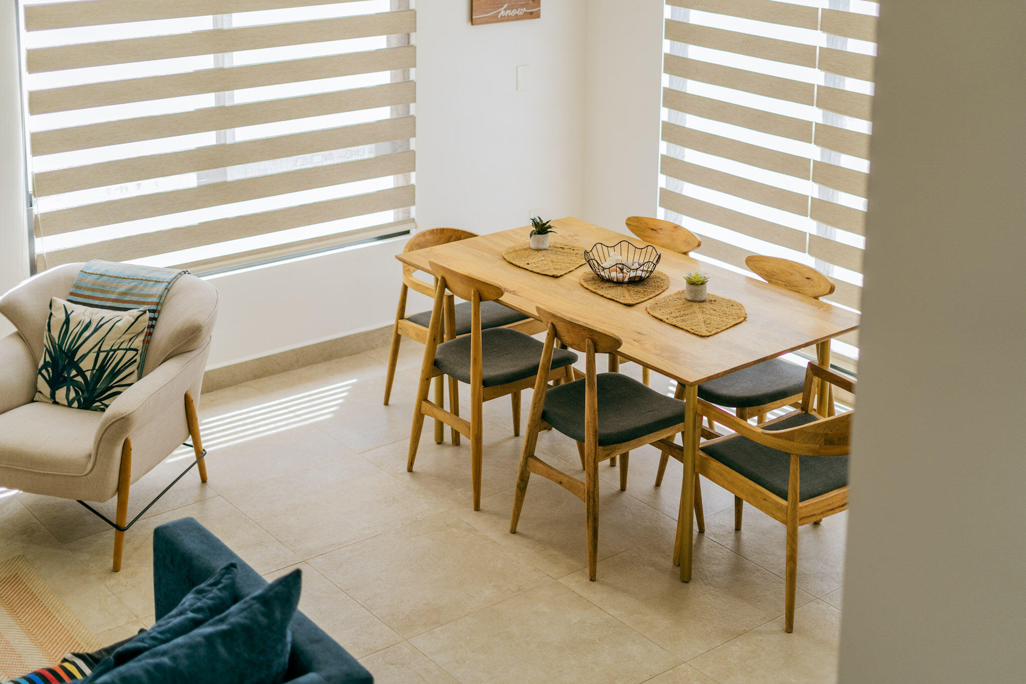 MLS #25-2504 image #15