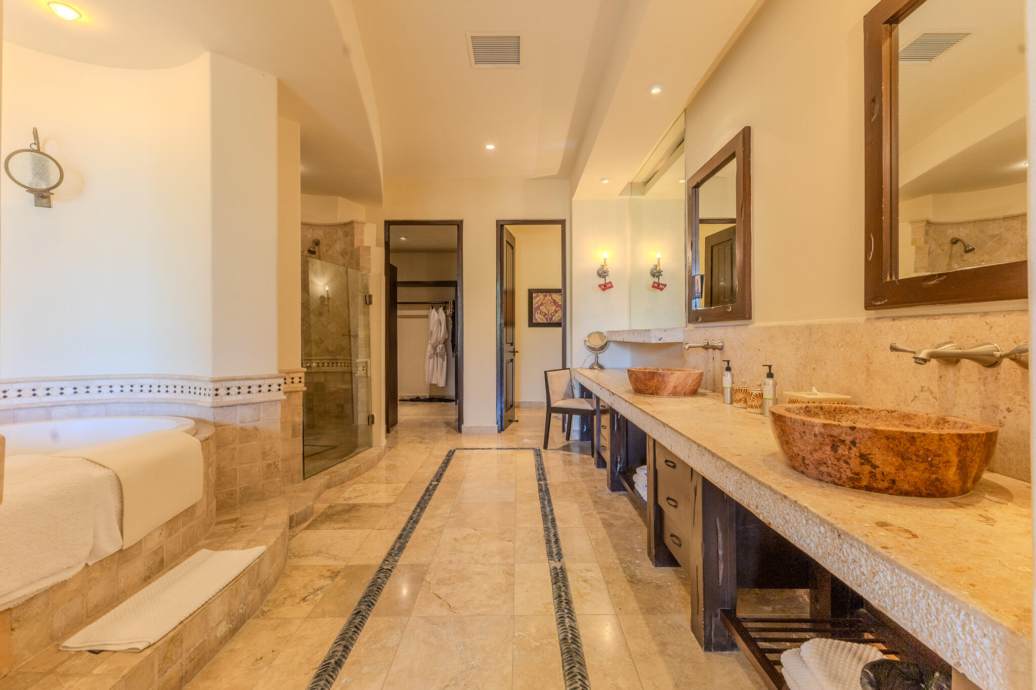 MLS #25-2584 image #18