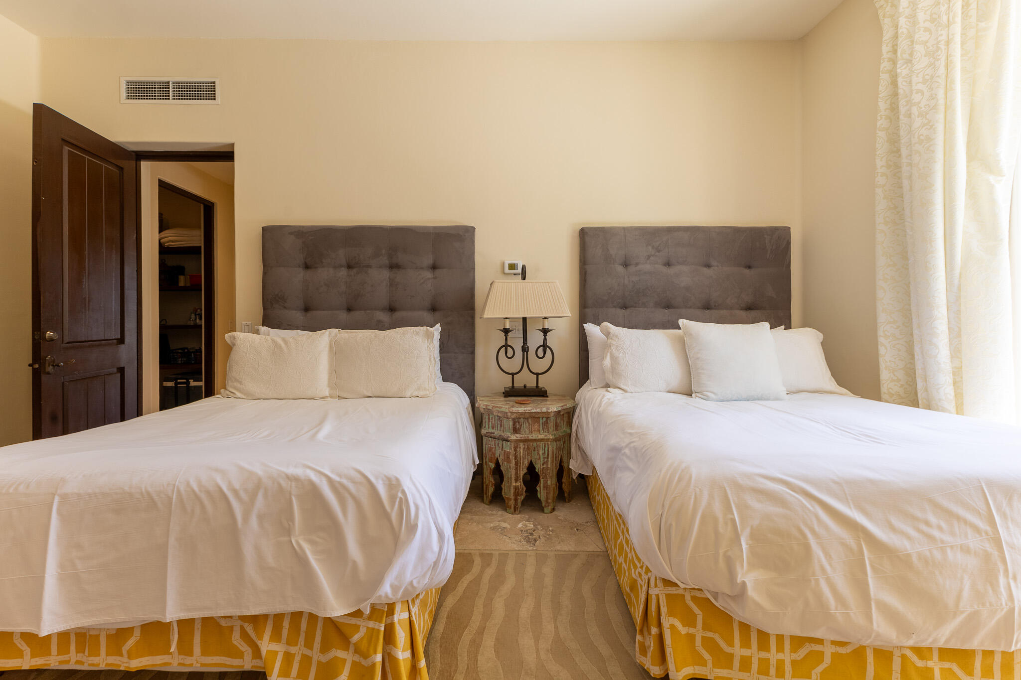 MLS #25-2584 image #37