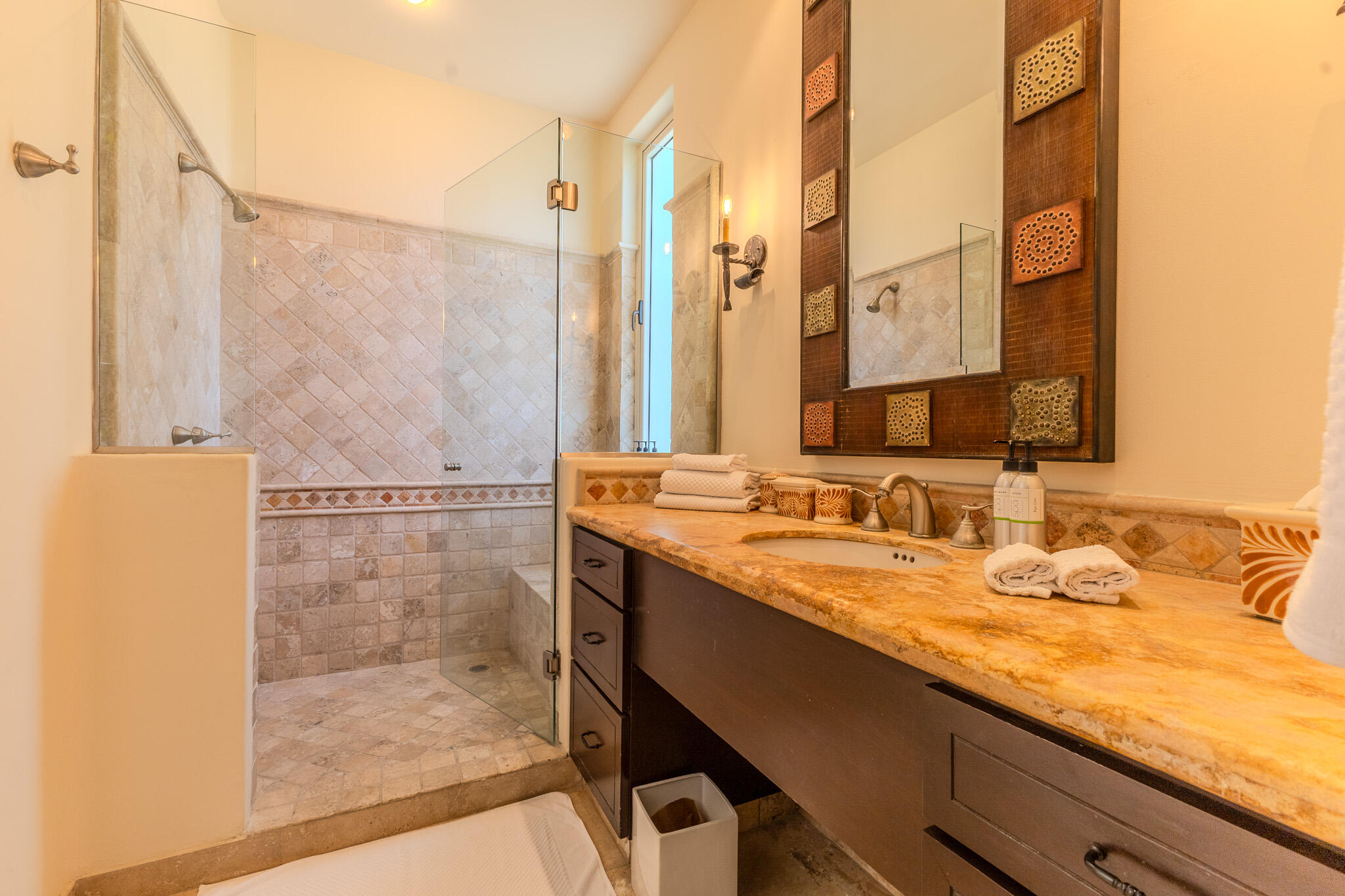 MLS #25-2584 image #40