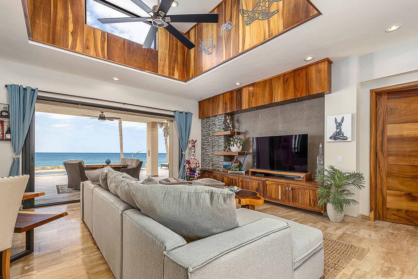 MLS #25-2609 image #1