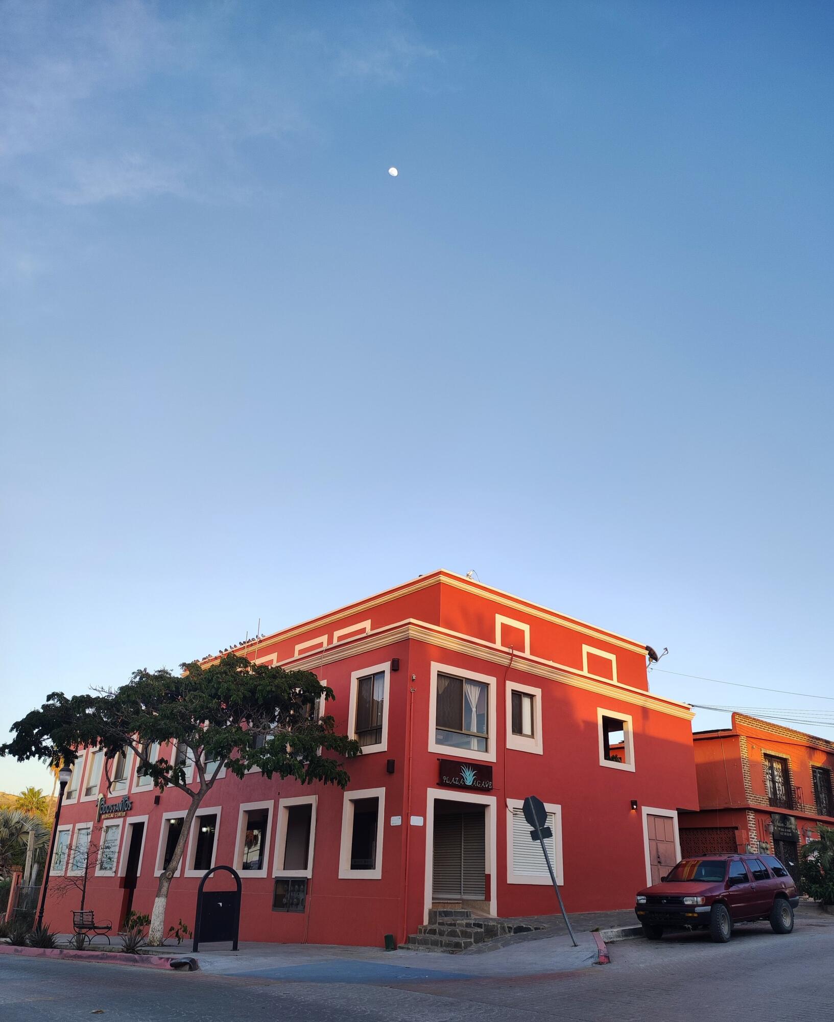 MLS #25-268 image #0