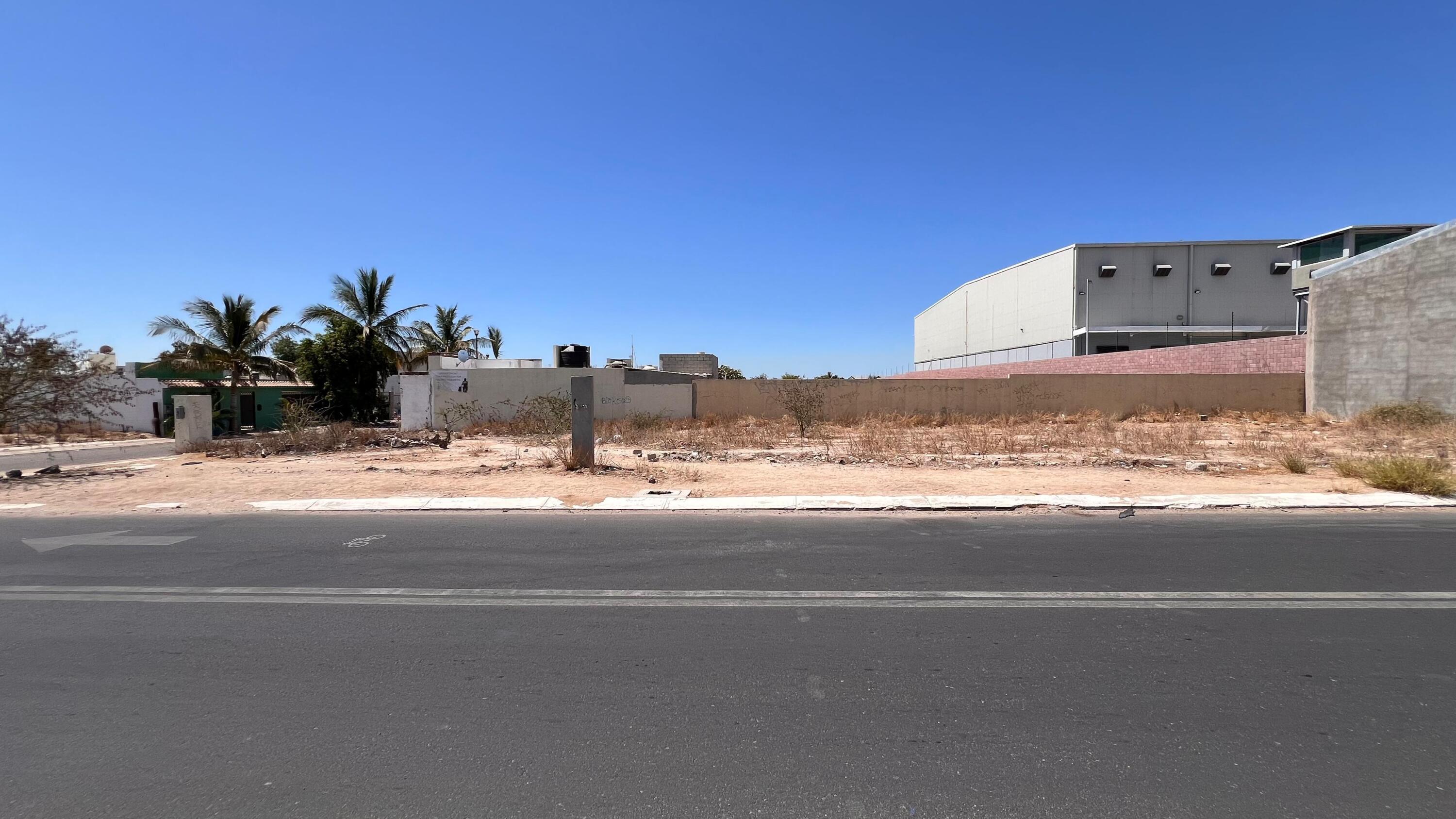 MLS #25-2701 img 3