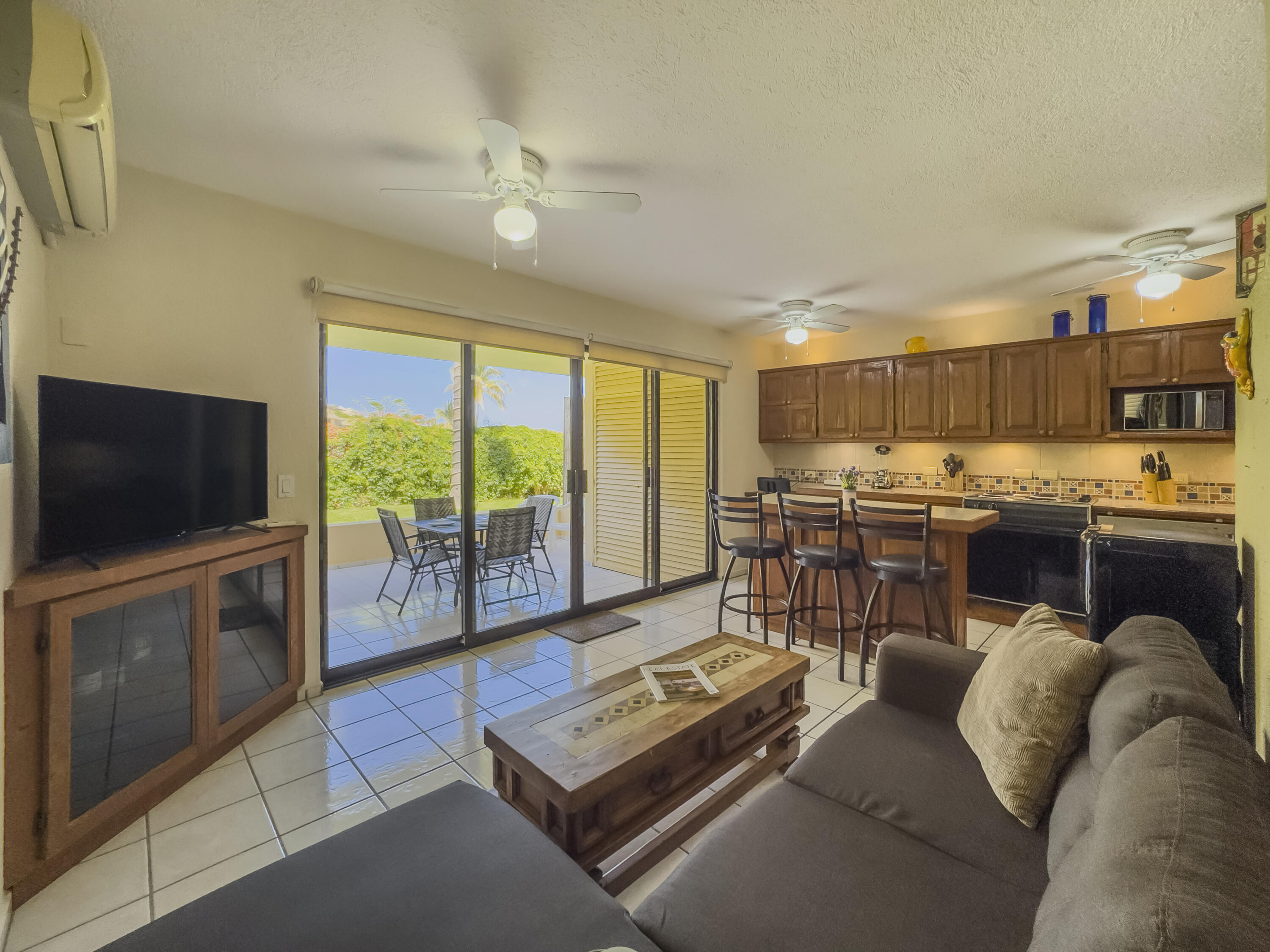 MLS #25-2817 img 1