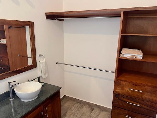 MLS #25-2954 image #18