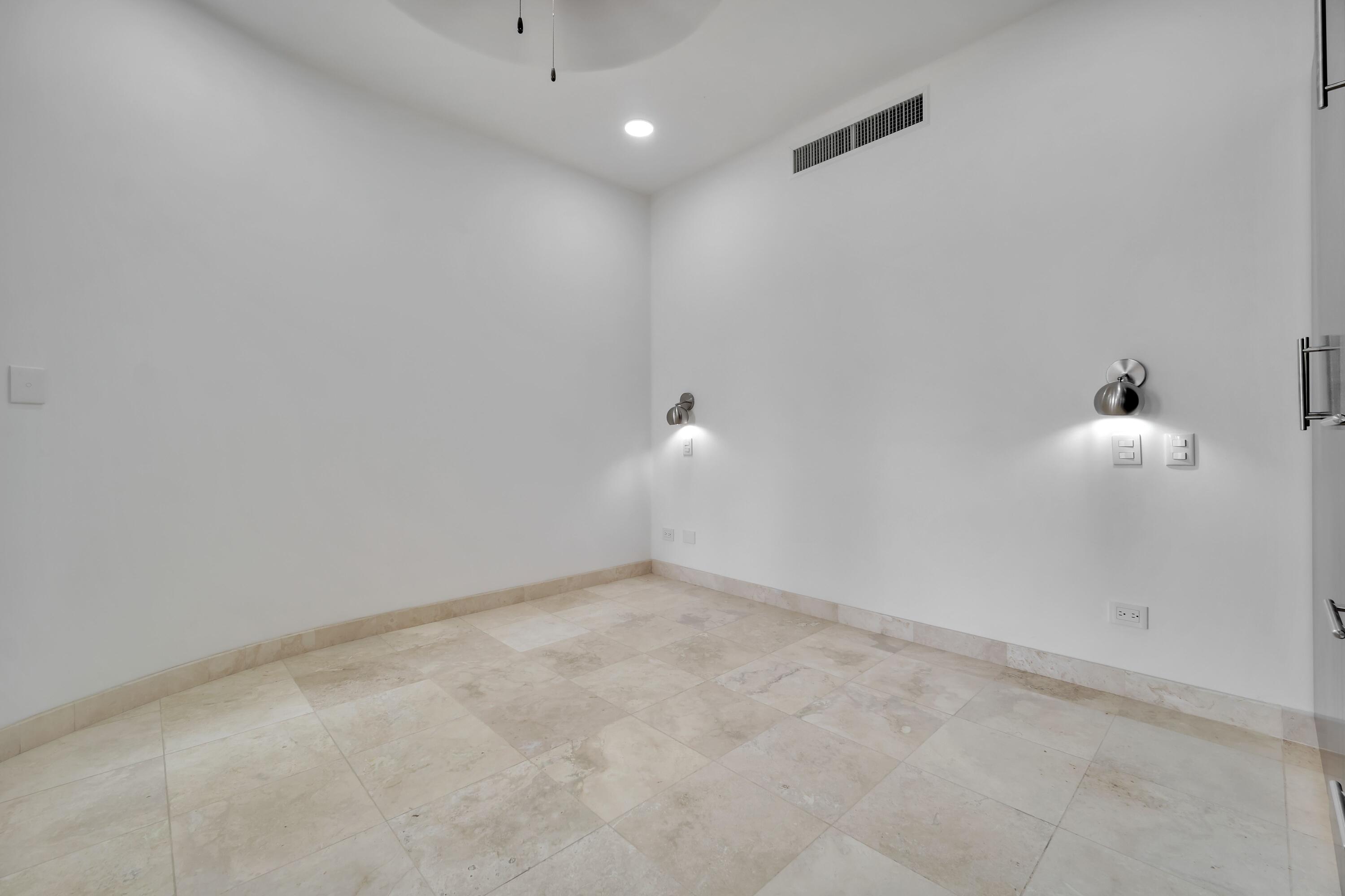 MLS #25-2960 image #24