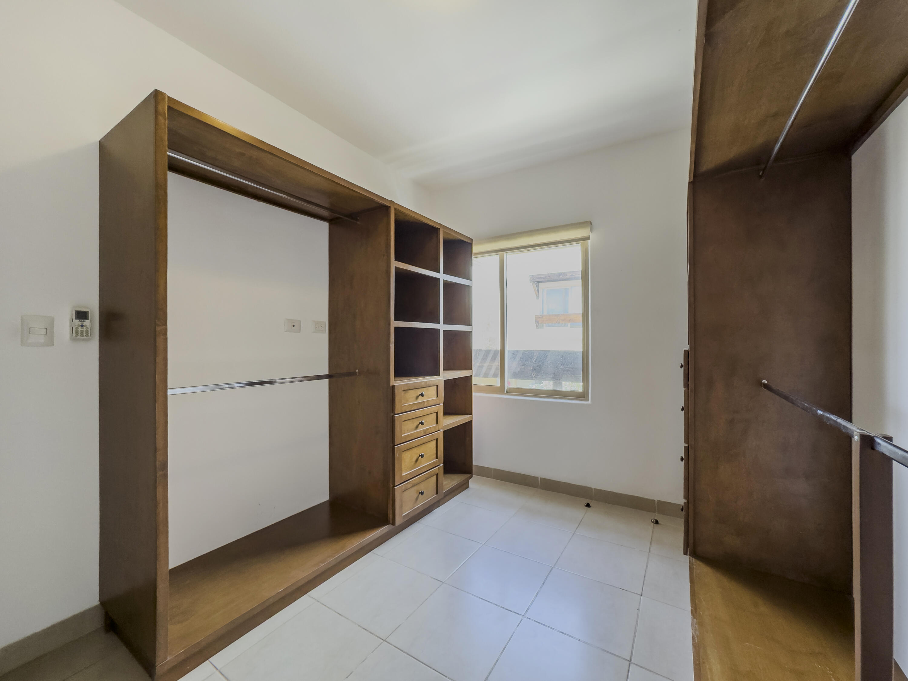 MLS #25-3069 image #18