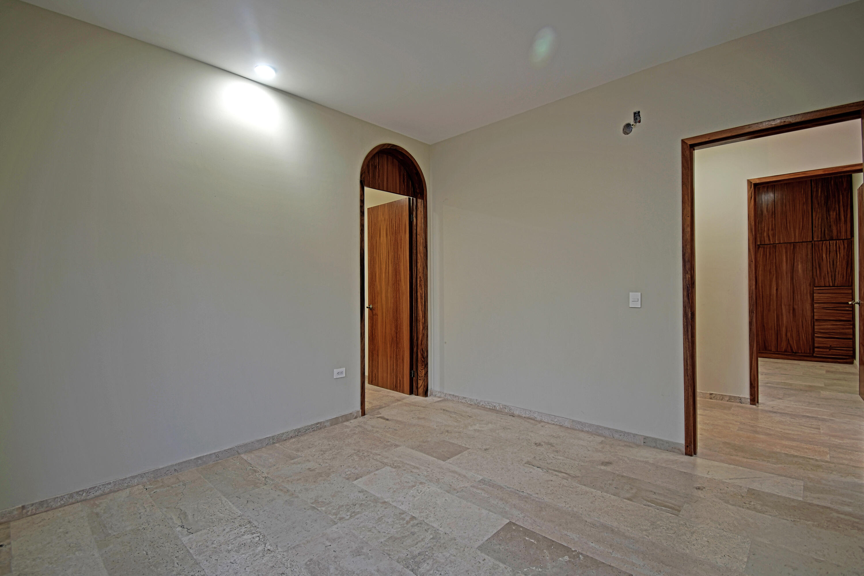 MLS #25-3210 image #22