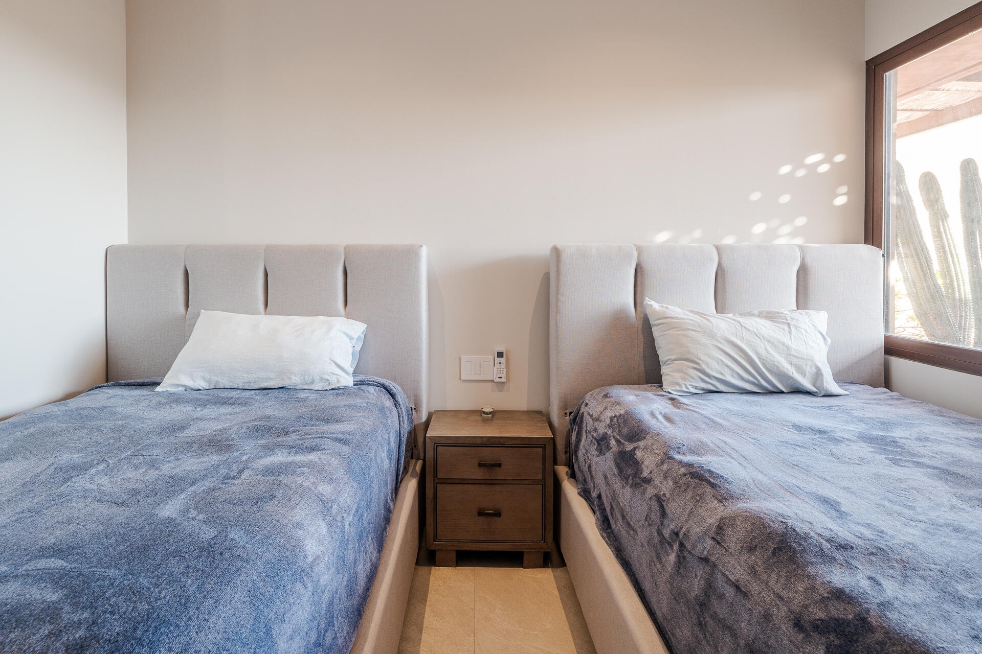 MLS #25-328 image #25