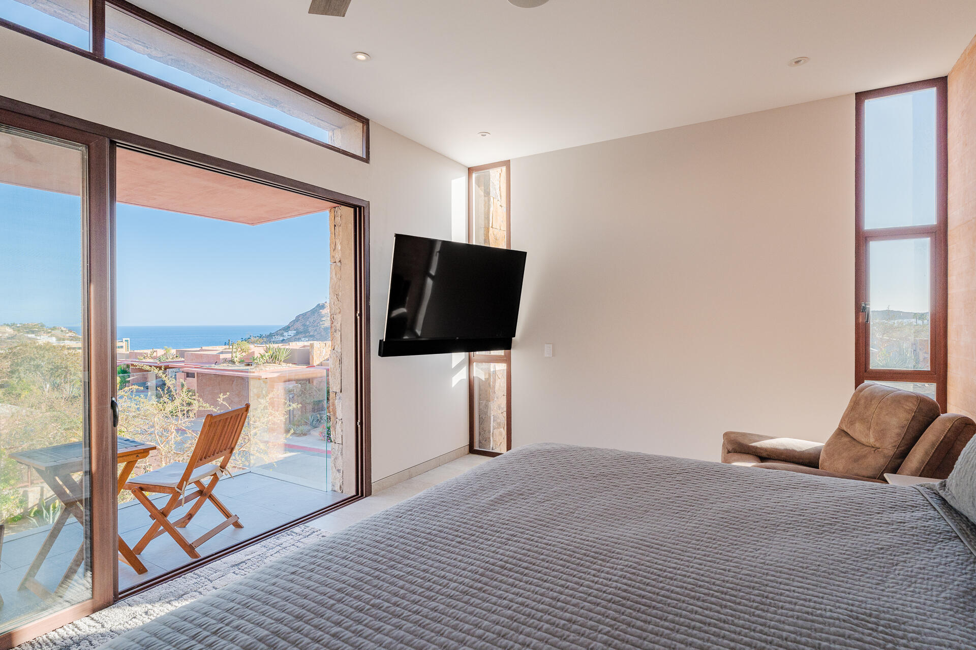 MLS #25-328 image #30