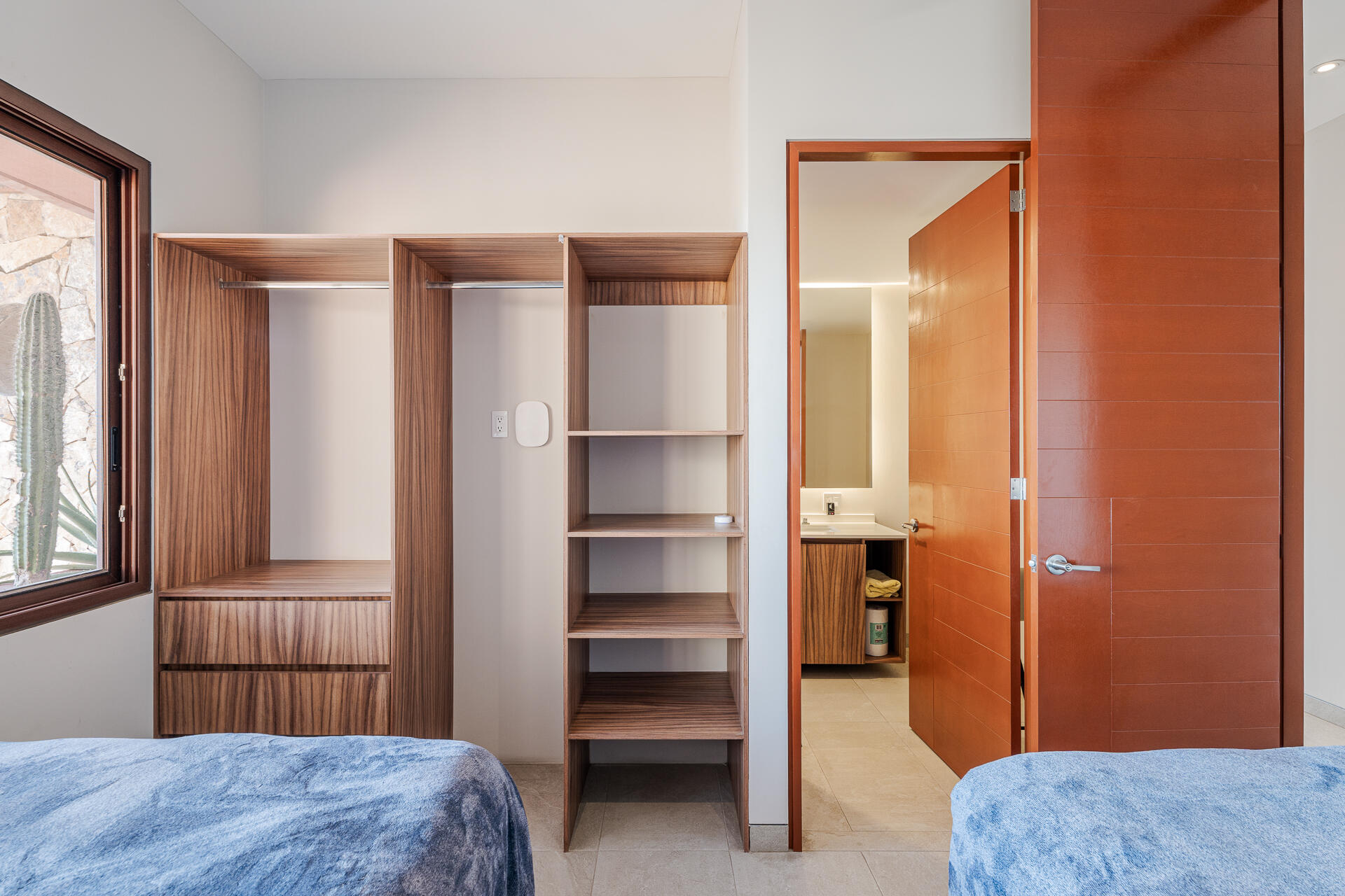 MLS #25-328 image #33