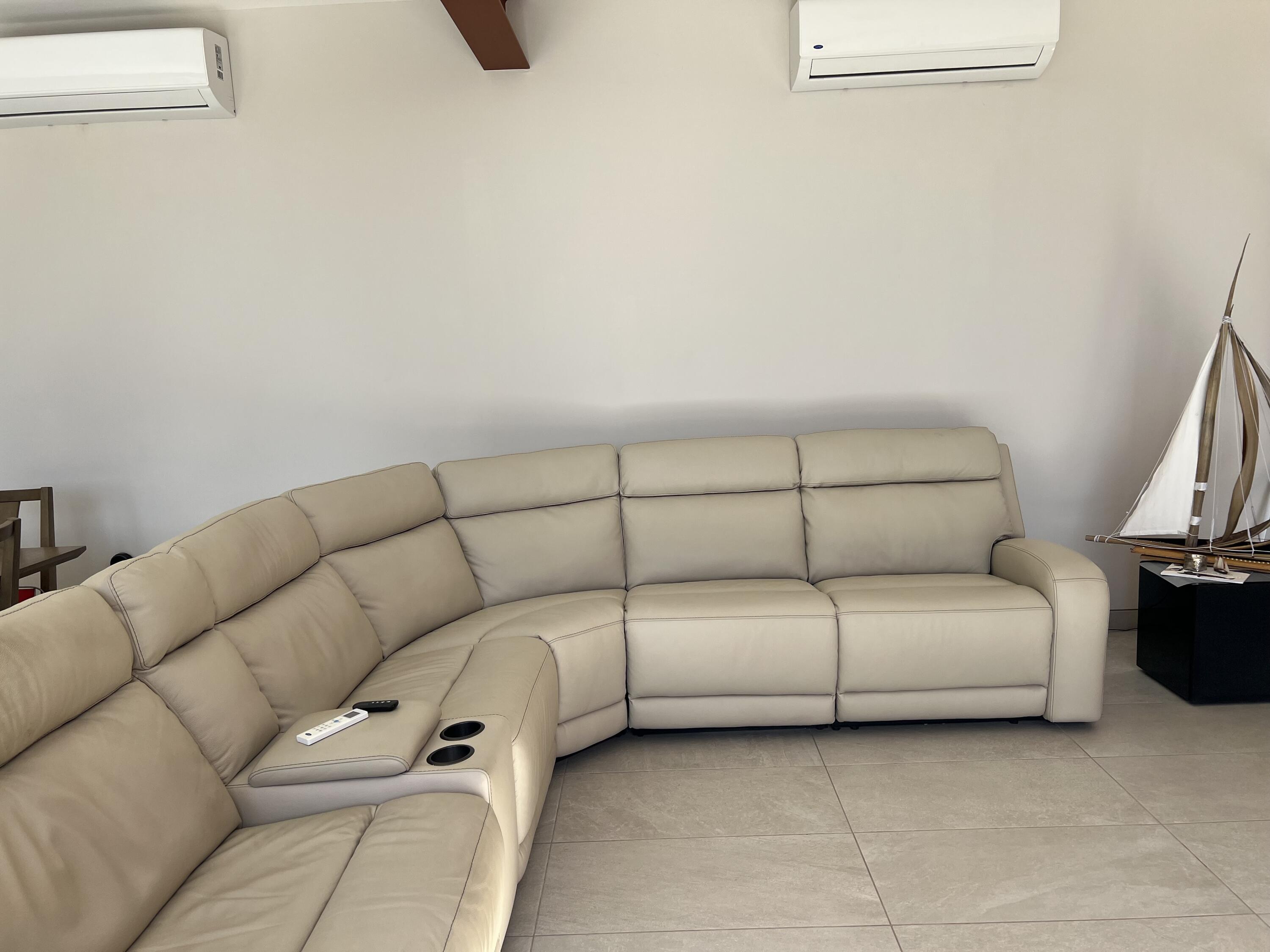 MLS #25-328 image #40