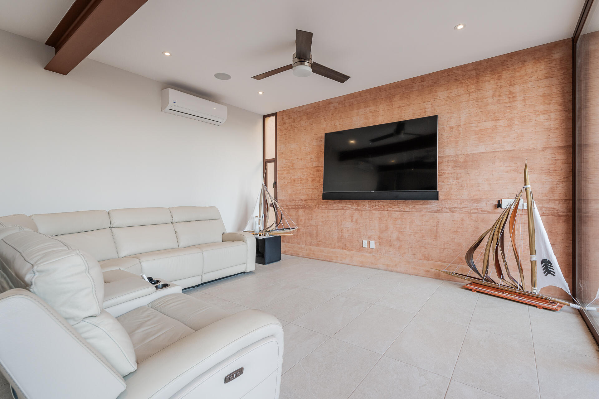 MLS #25-328 image #63