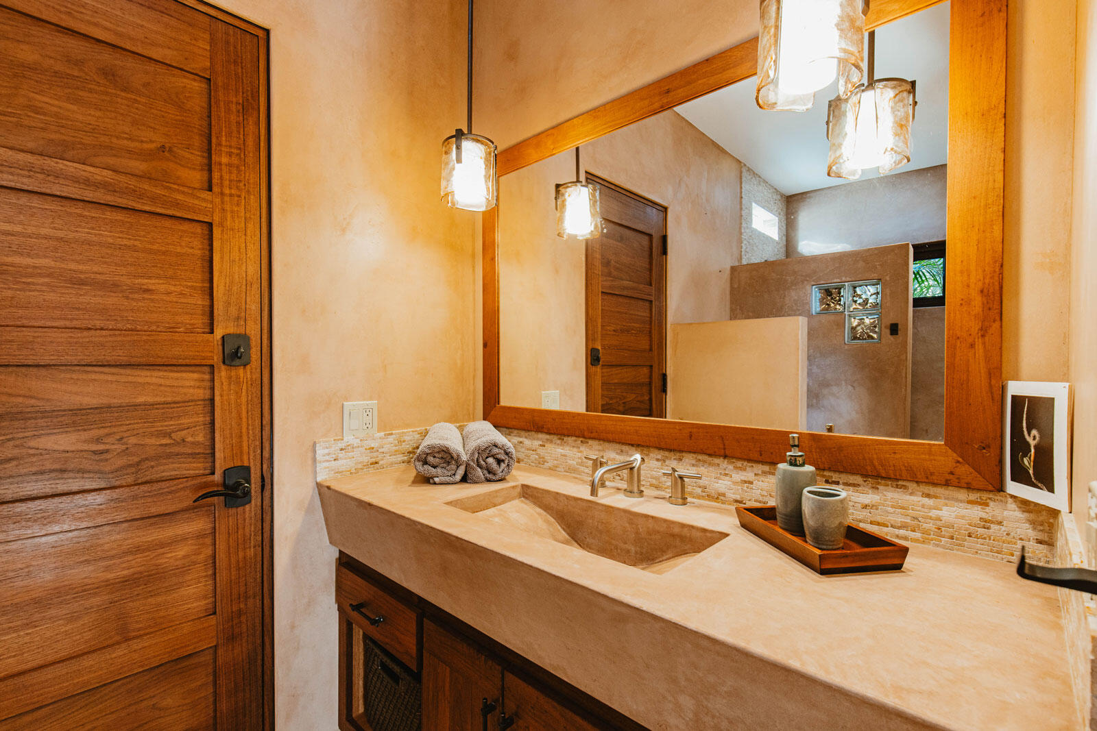 MLS #25-33 image #13