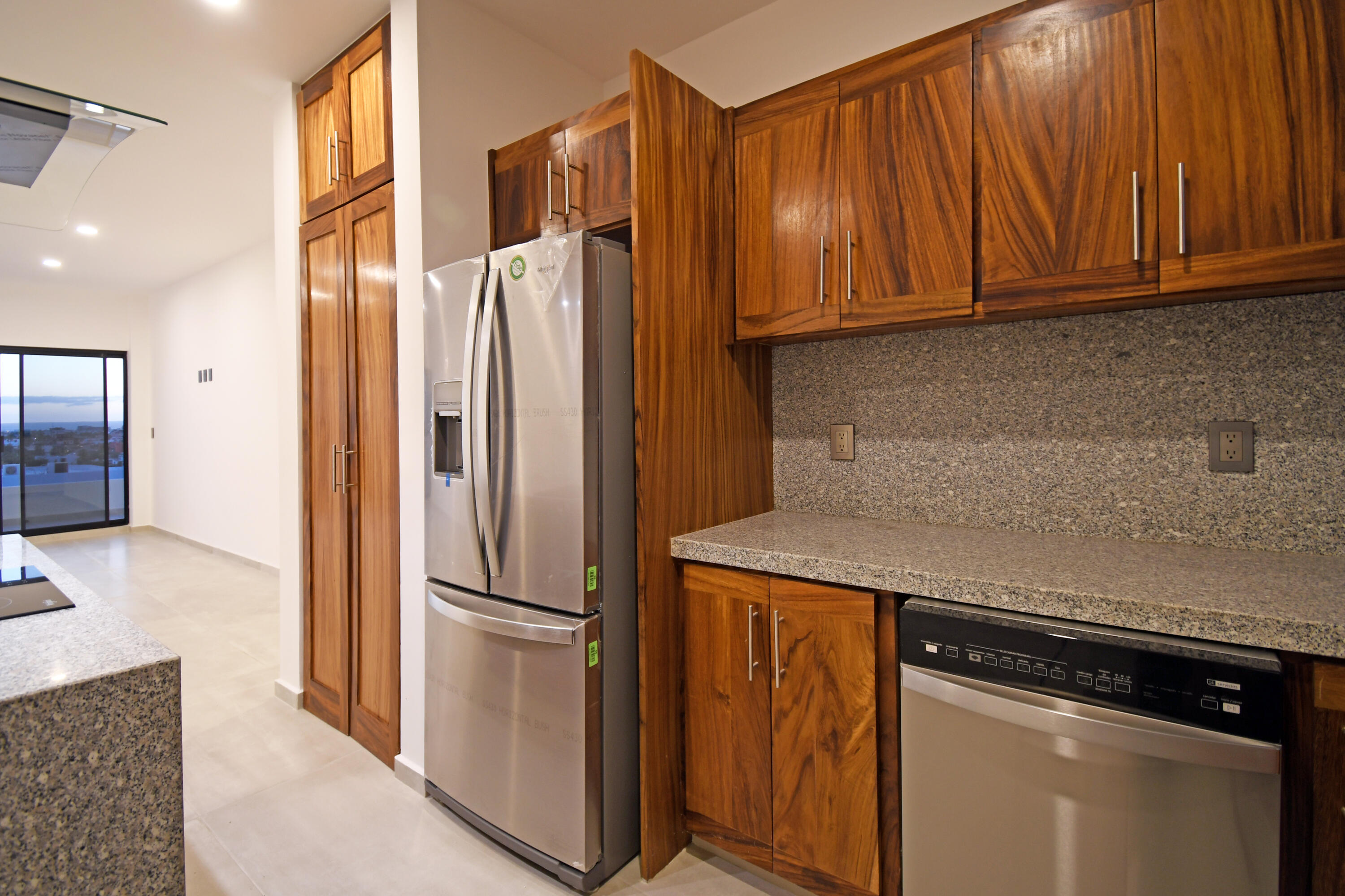 MLS #25-3466 image #9