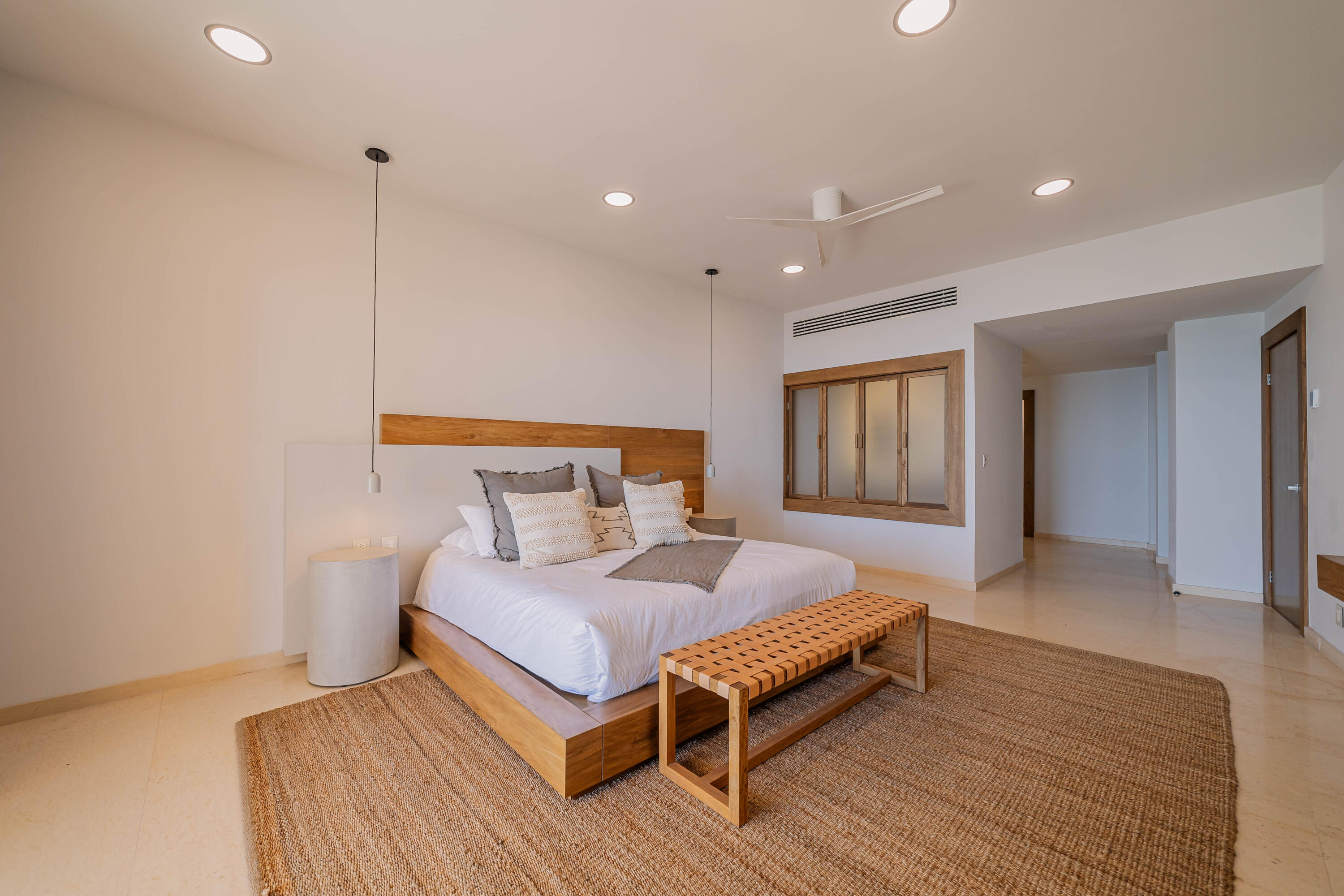 MLS #25-351 image #14