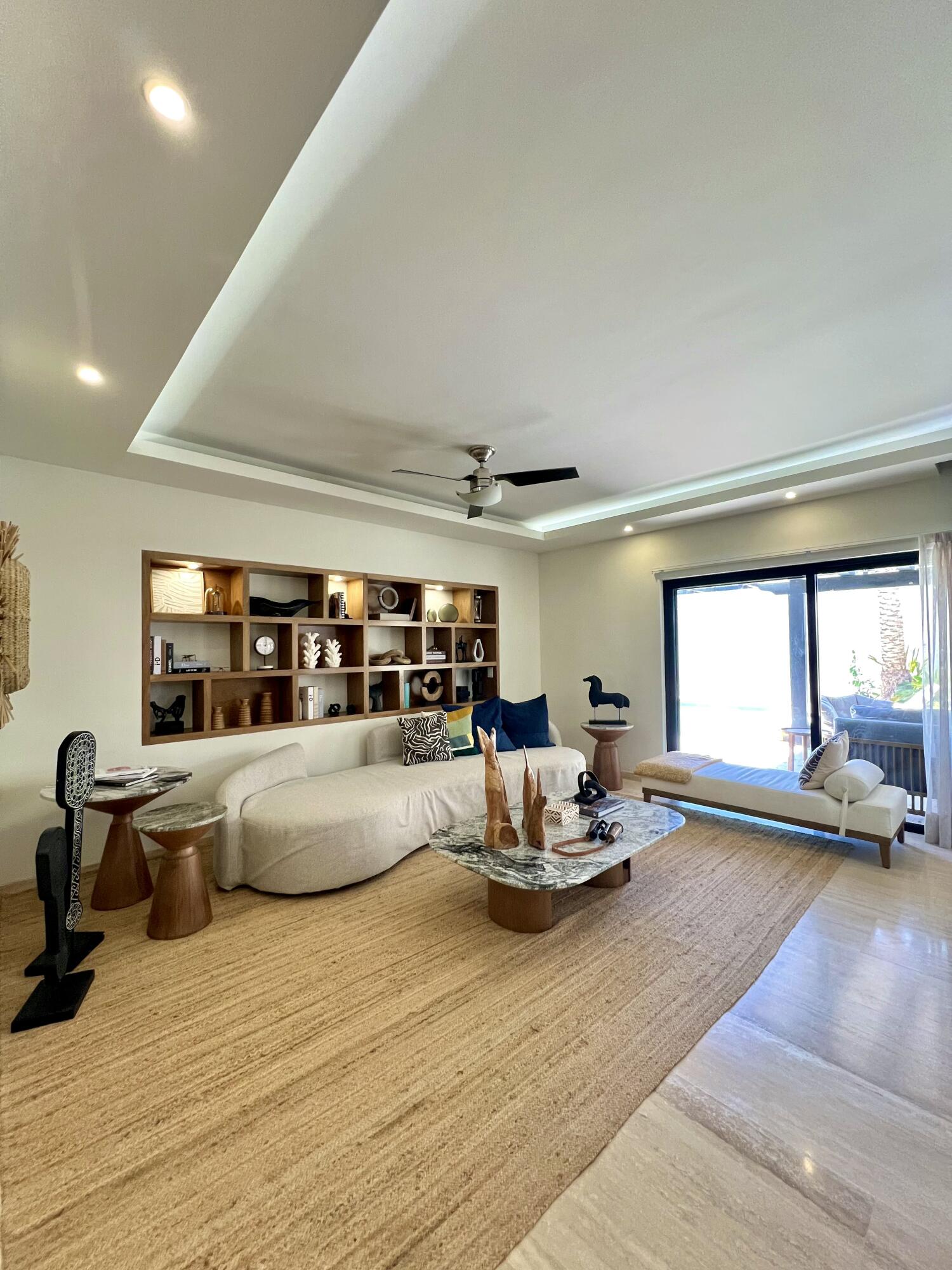 Av. Insurgentes Y Bugambilias BUGAMBILIAS # 18 La Paz BCS MLS #25-3615 42 MLS #25-3615 image #1