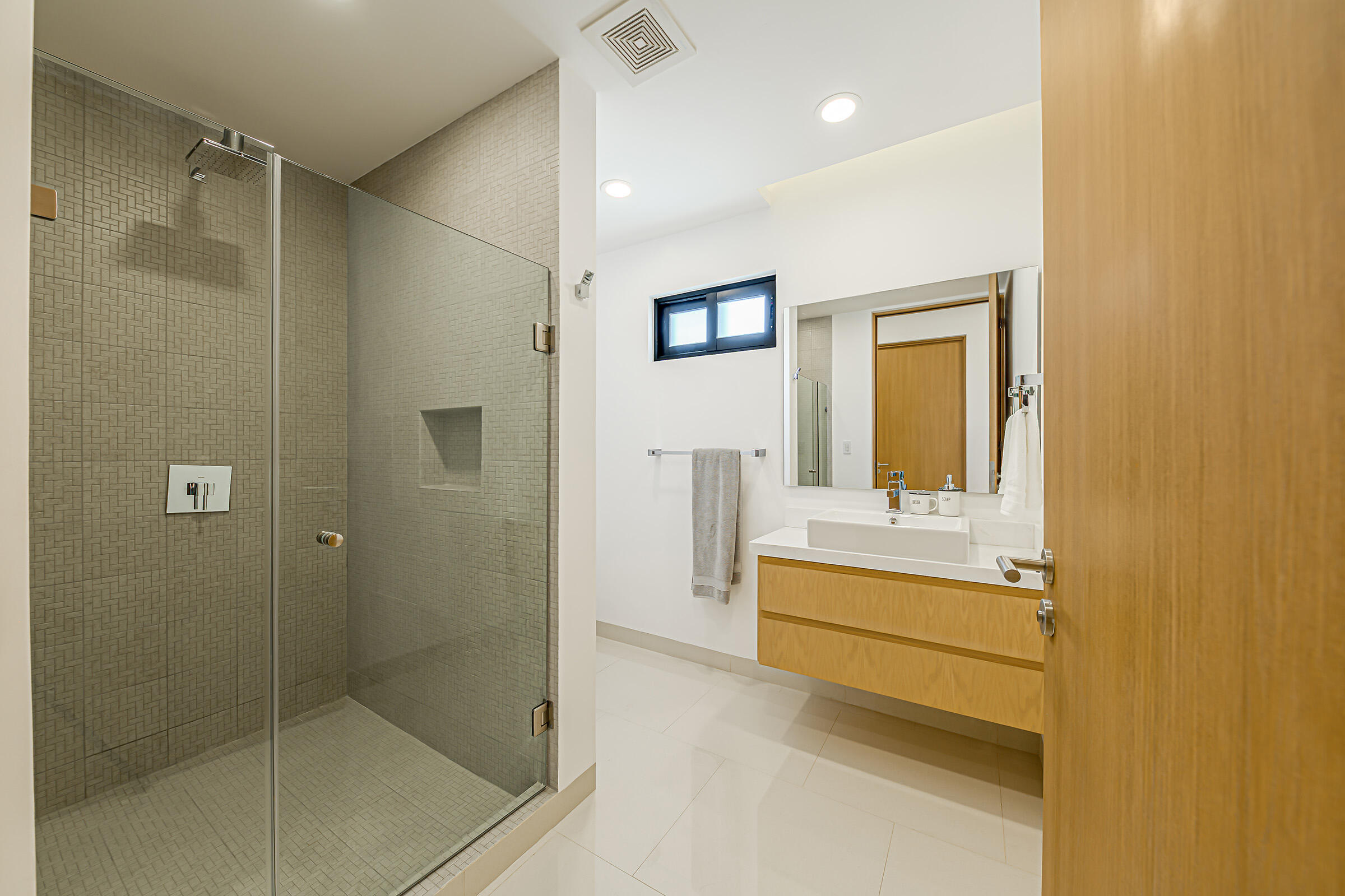 MLS #25-3622 image #16