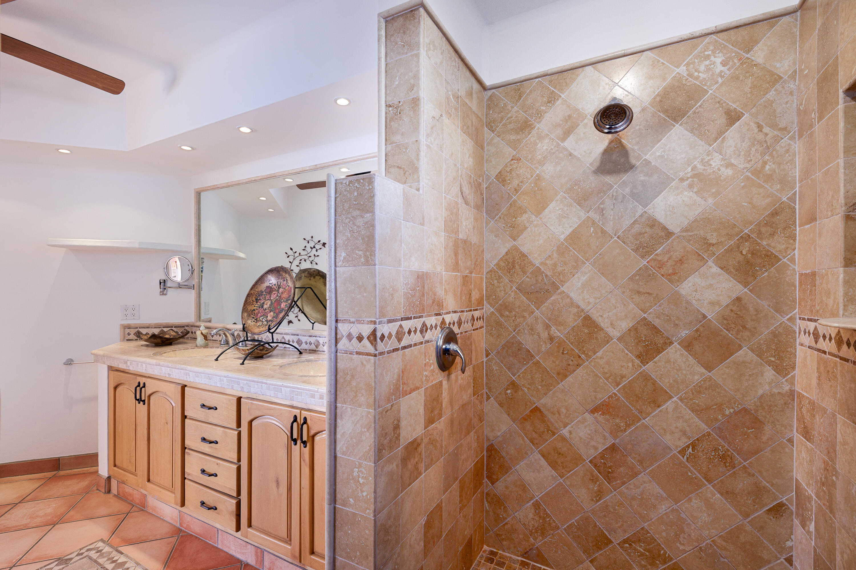 MLS #25-384 image #19