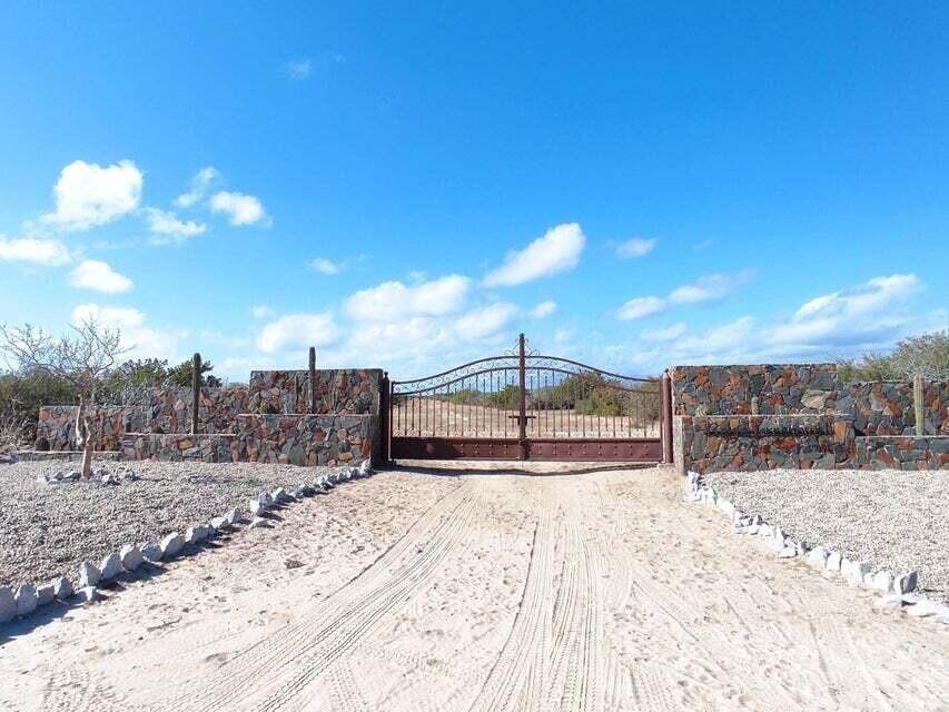 MLS #25-3904 image #2