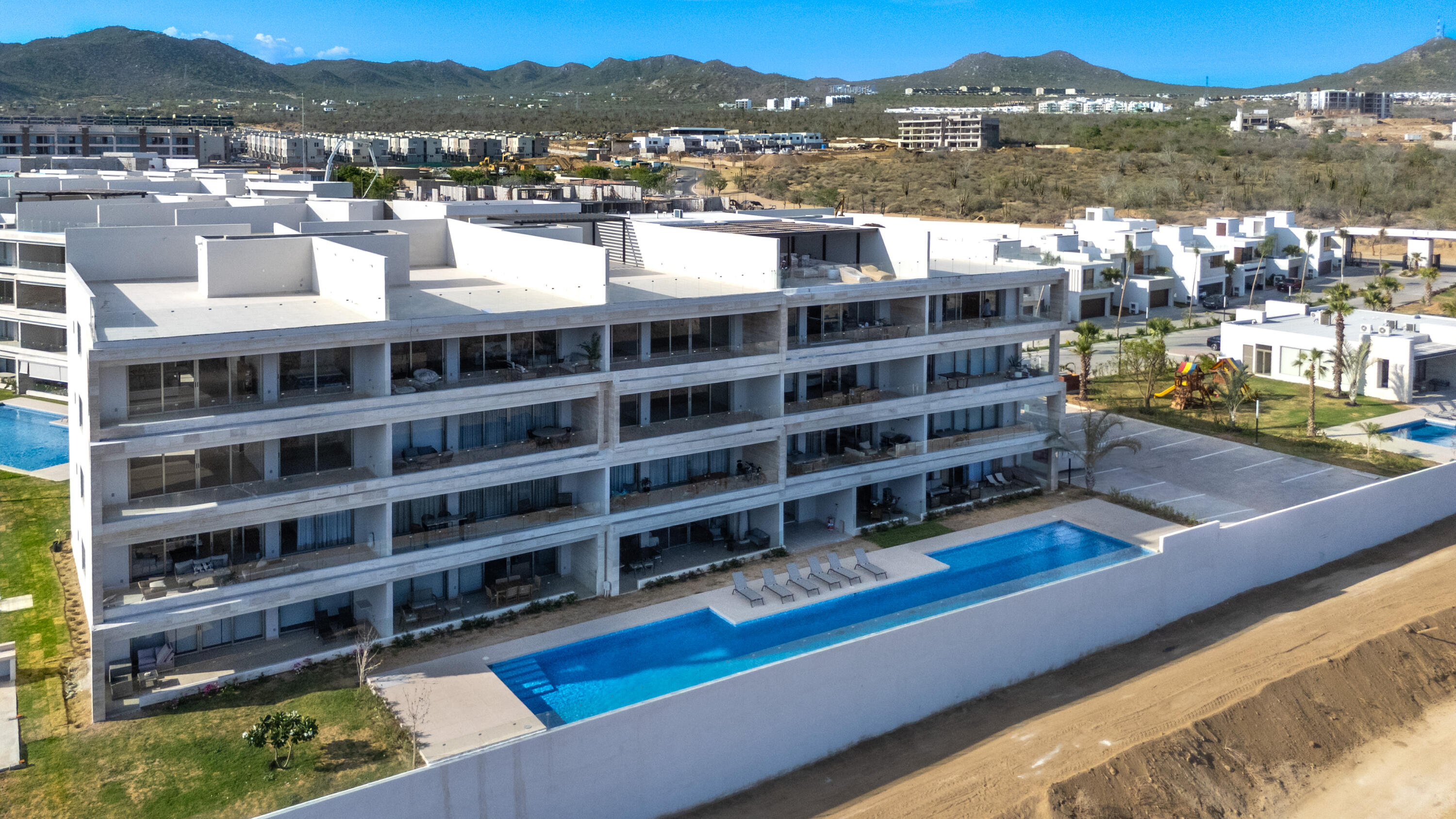 MLS #25-3962 image #2