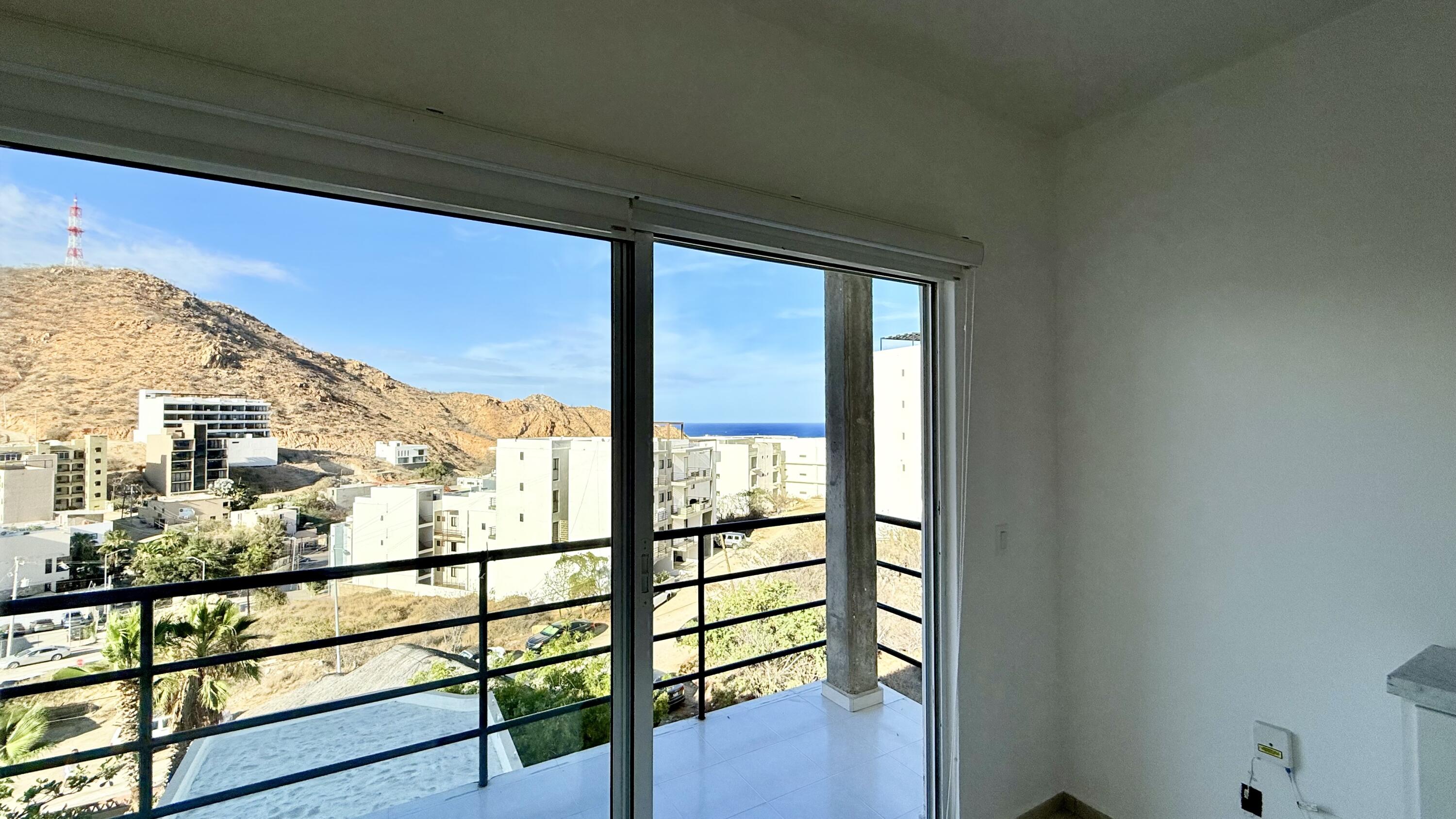 MLS #25-4010 image #16