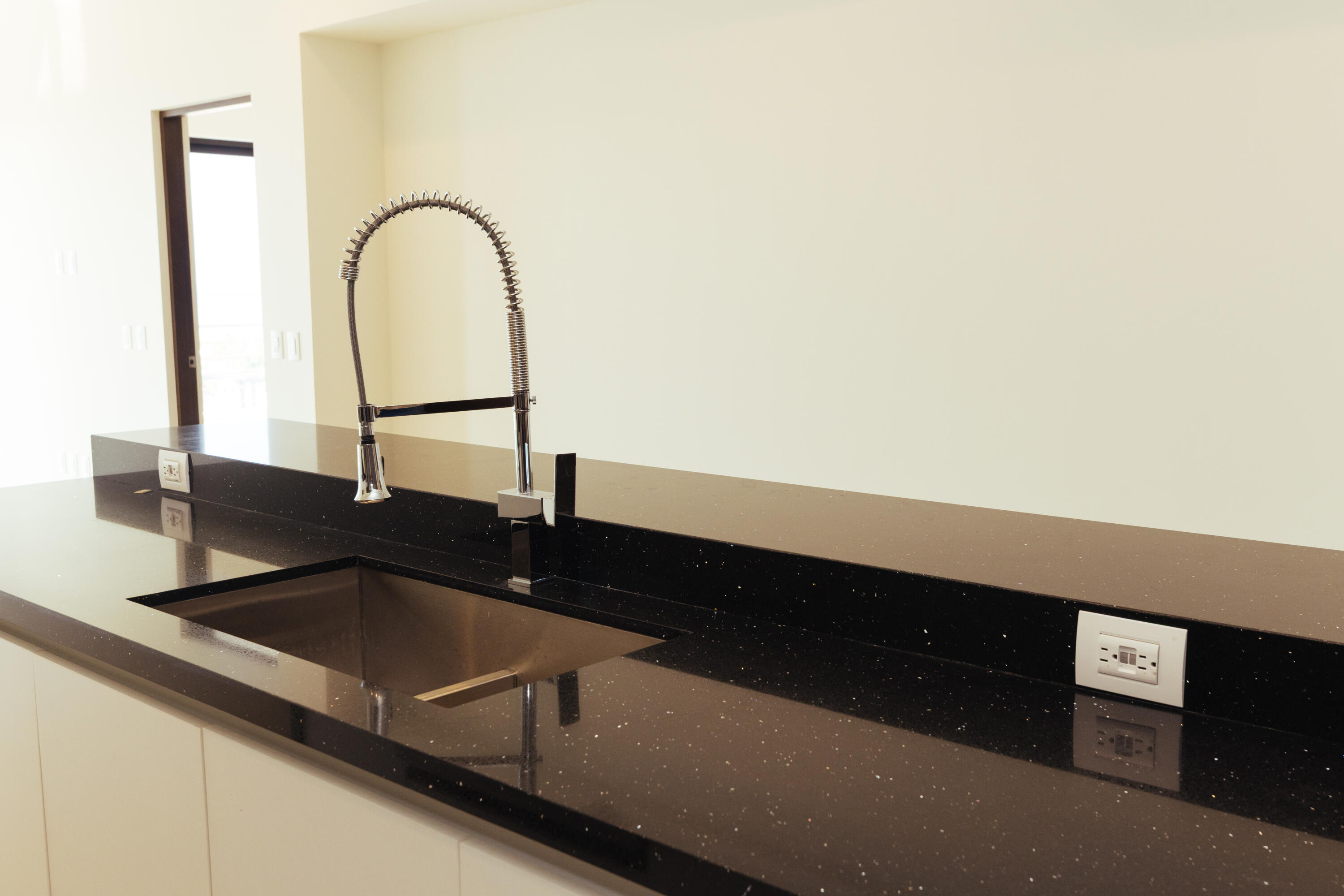 MLS #25-4261 image #6