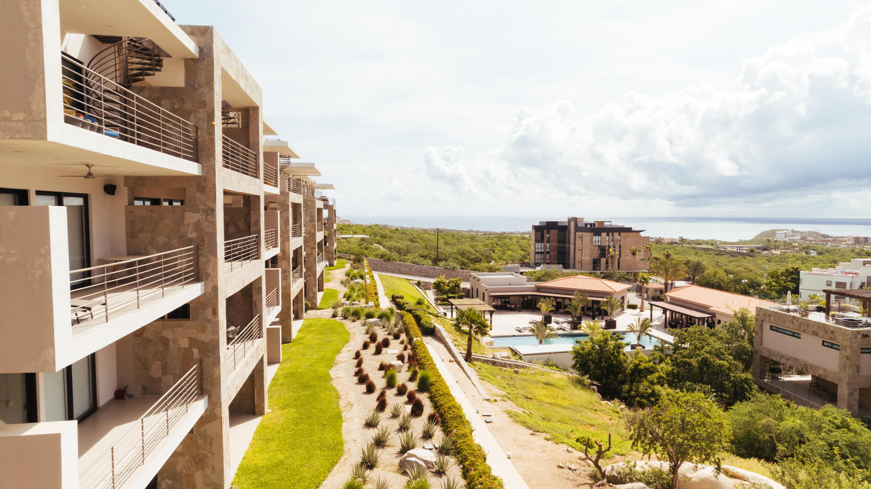 MLS #25-4261 image #60