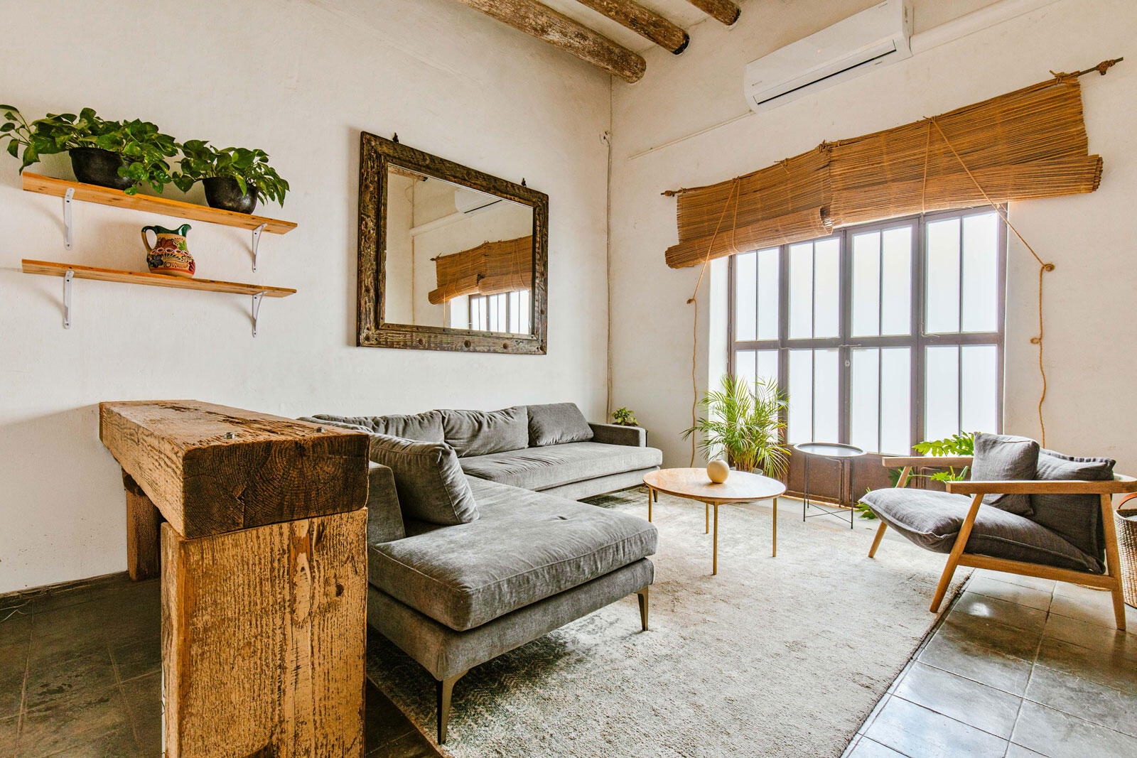 MLS #25-432 image #1