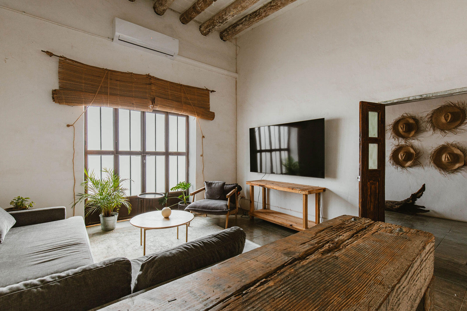 MLS #25-432 image #2