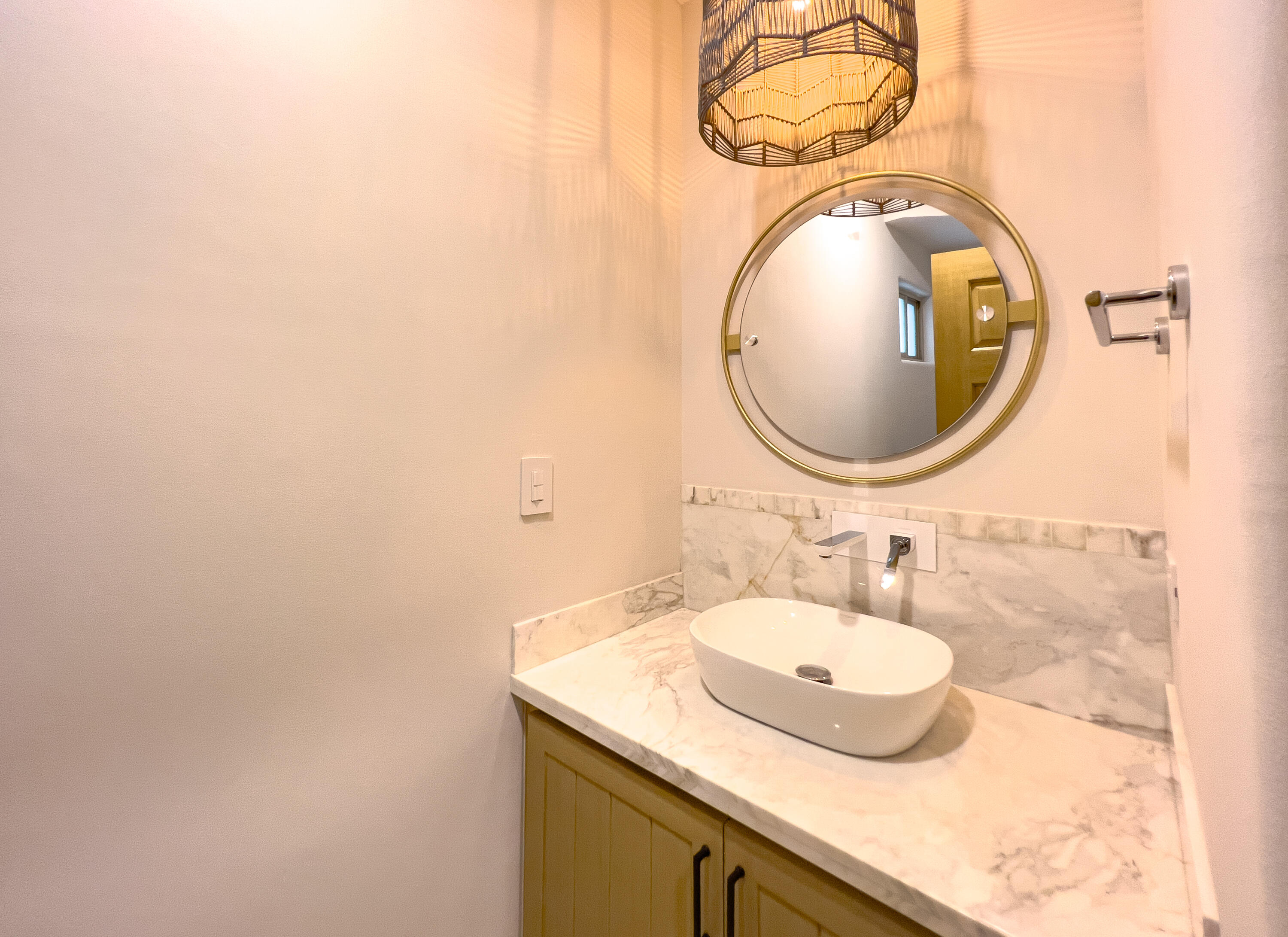 MLS #25-465 image #24