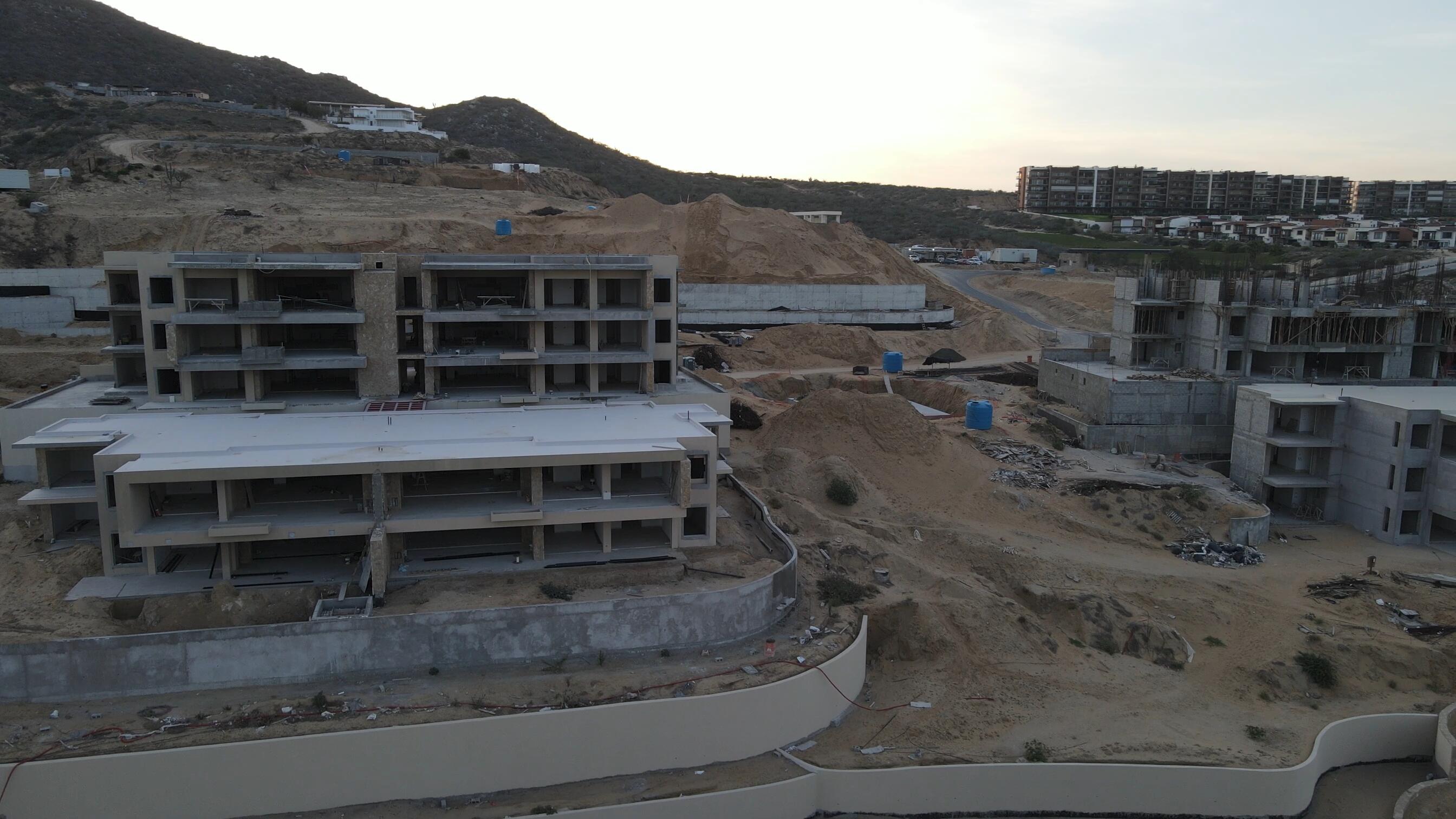 GROUND FLOOR QUIVIRA ALVAR 4 BD Pacific BCS MLS #25-469 45 MLS #25-469 image #4