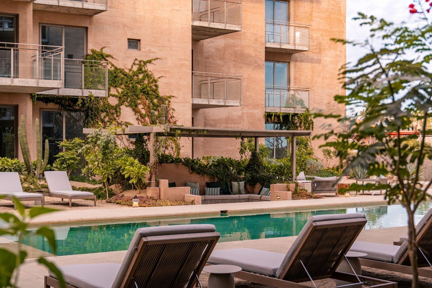 MLS #25-4741 image #1