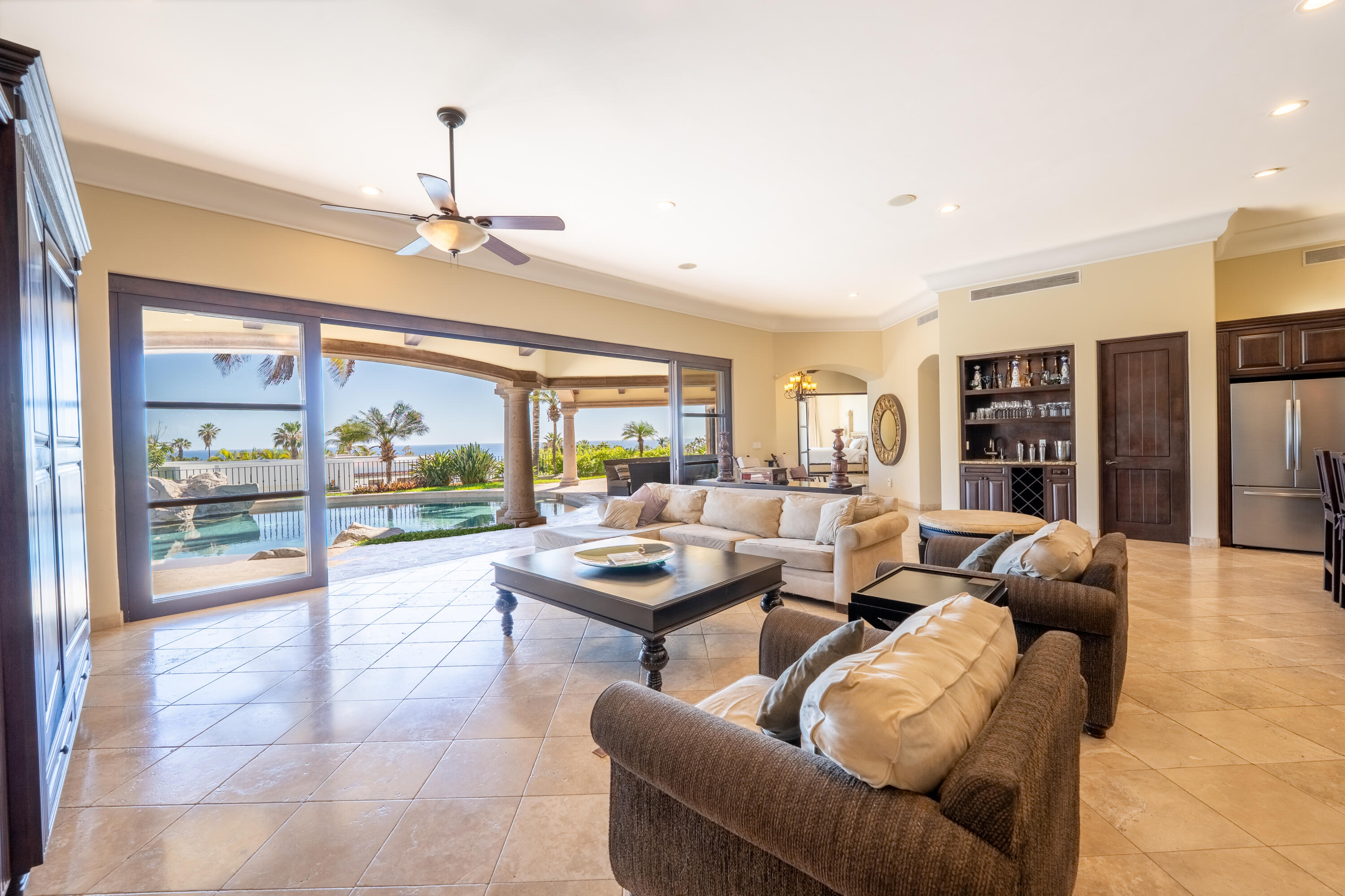 MLS #25-4823 image #2