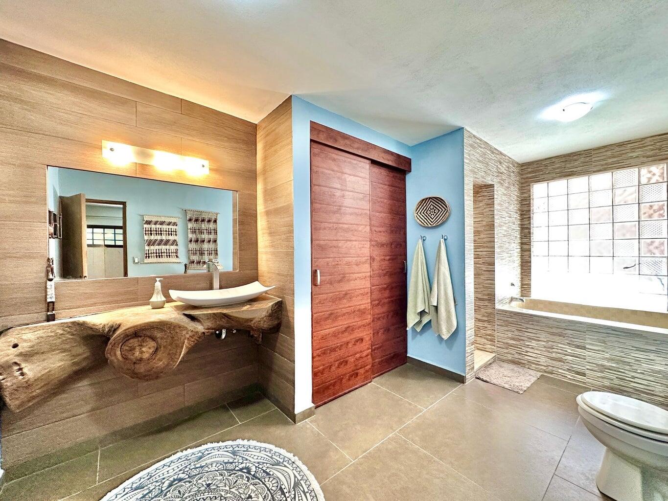 MLS #25-4884 image #9