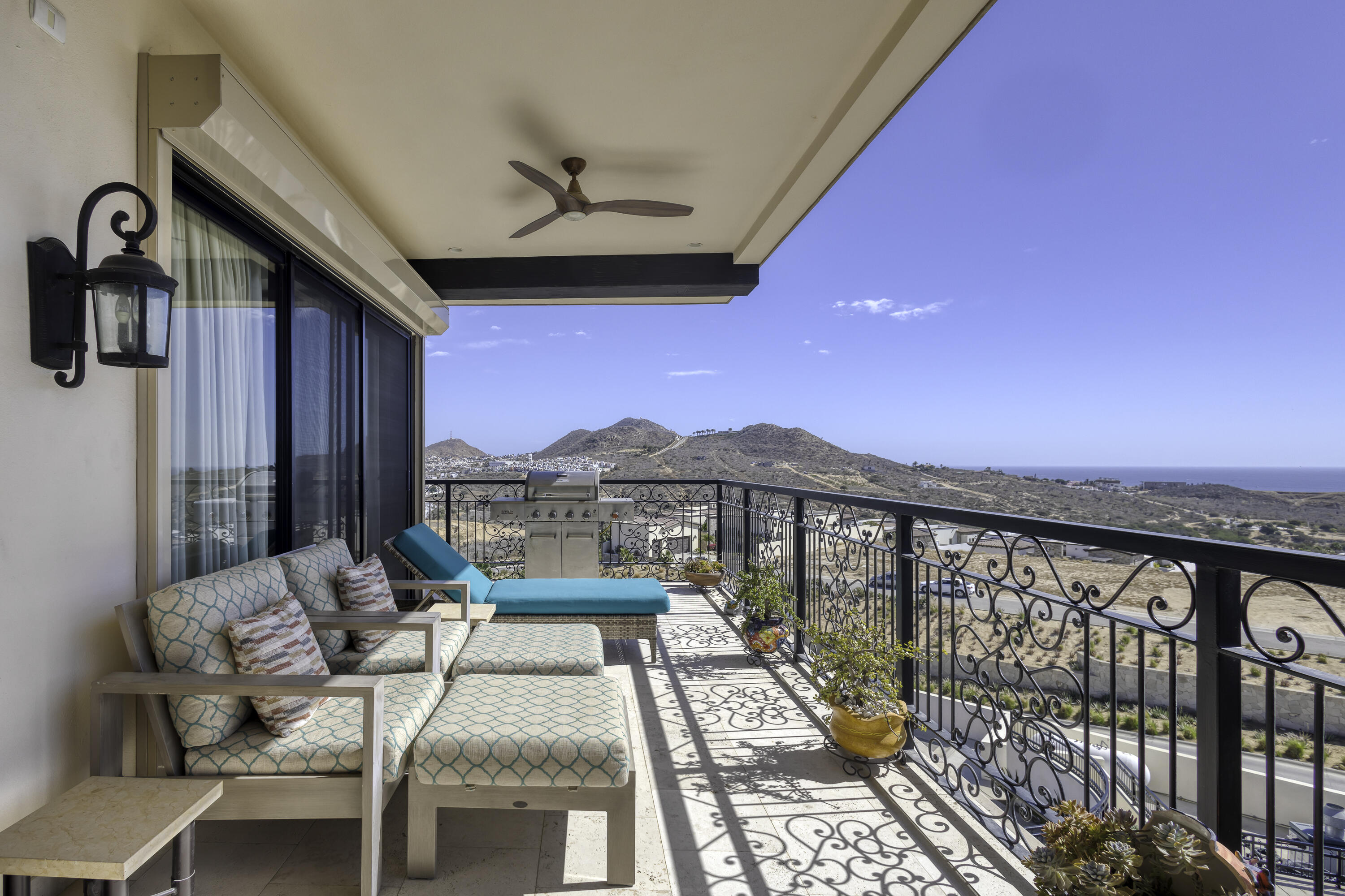 MLS #25-523 image #2