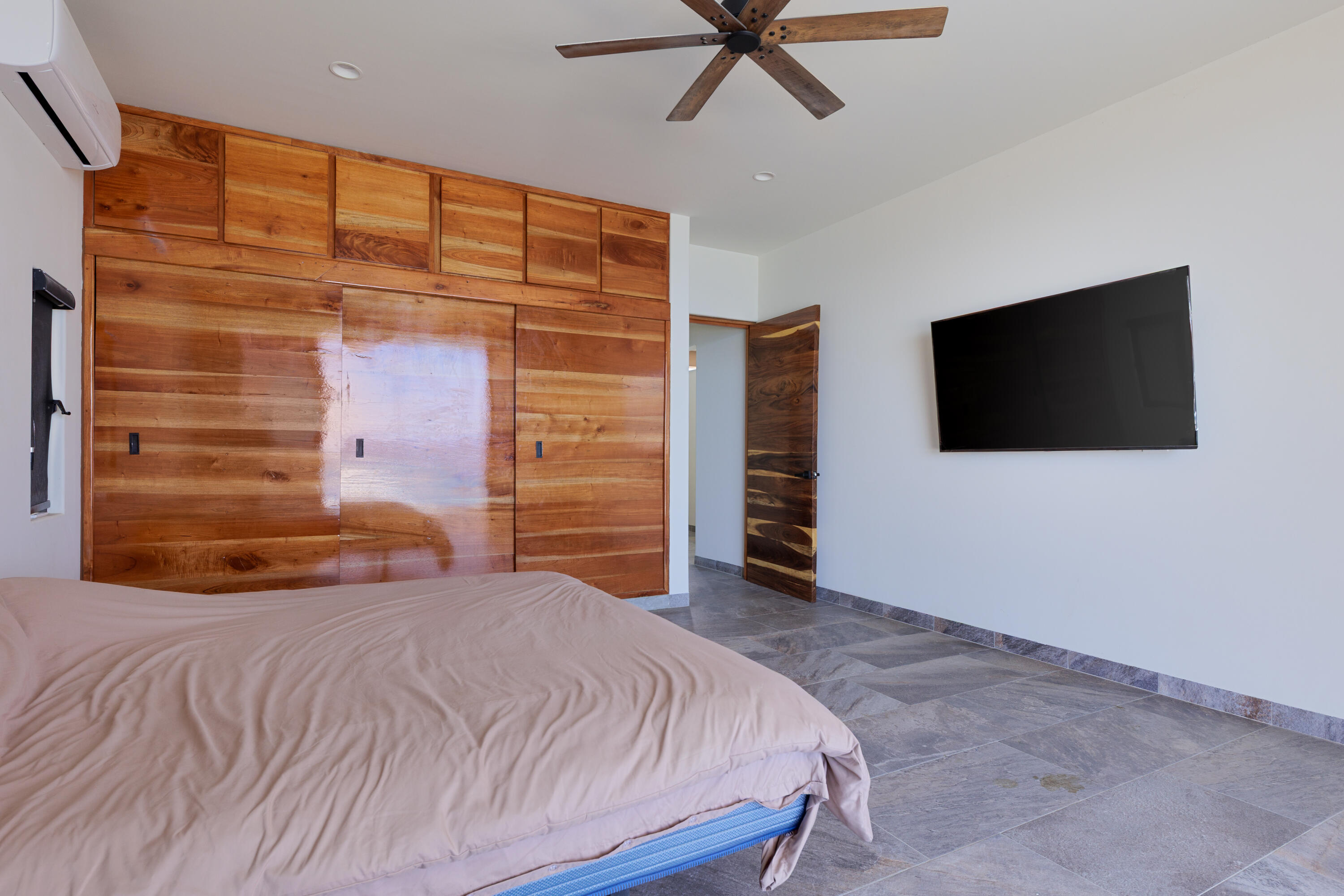 MLS #25-5372 image #22