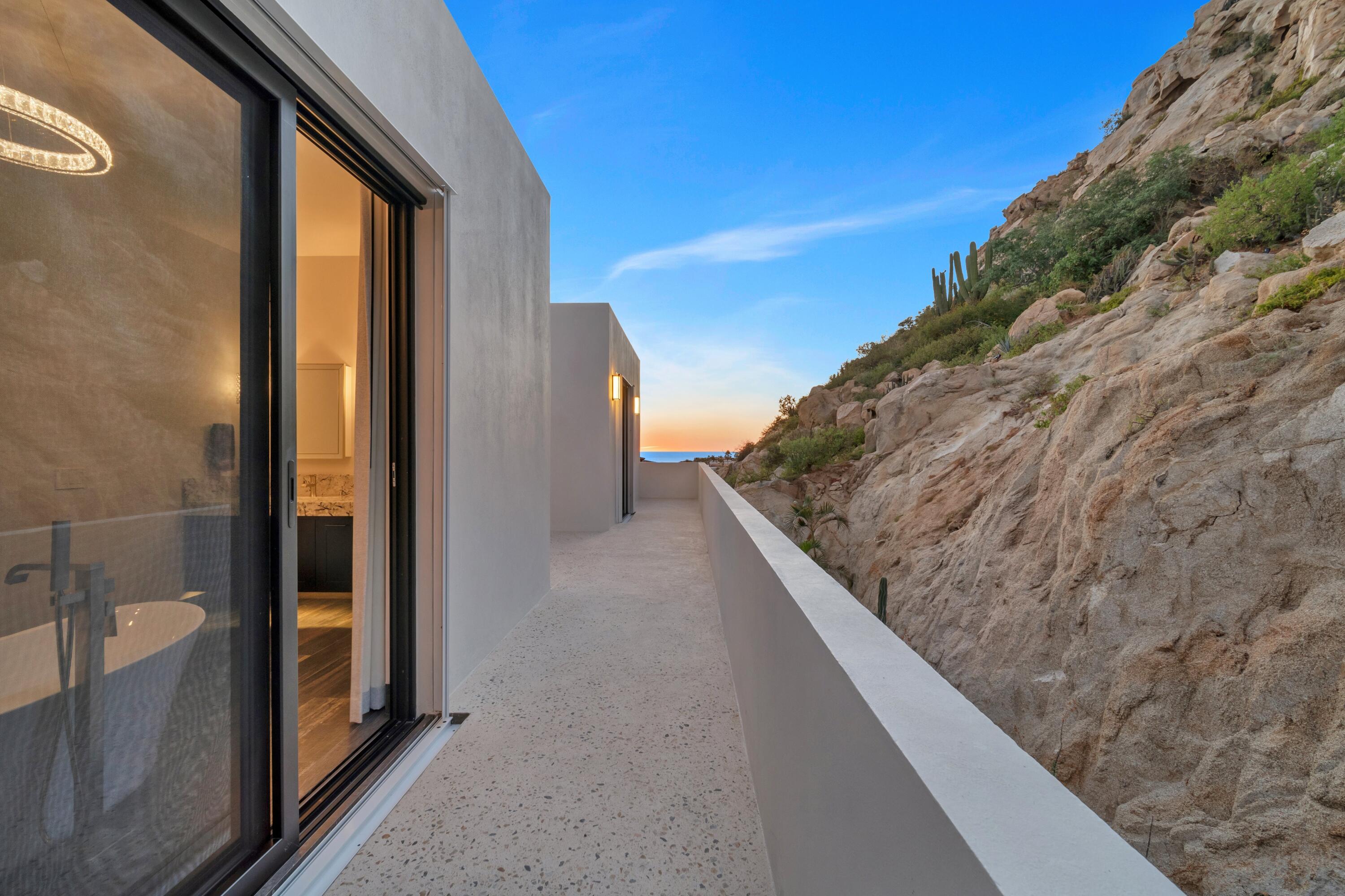 MLS #25-5428 image #34