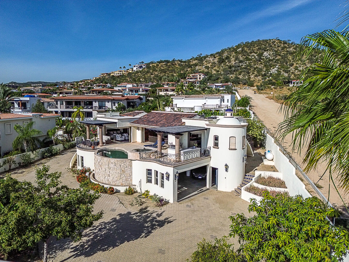 MLS #25-5474 image #2