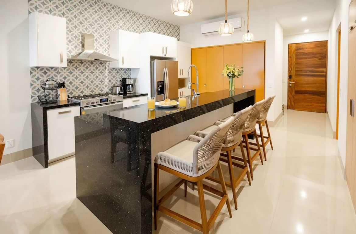 MLS #25-5555 image #2