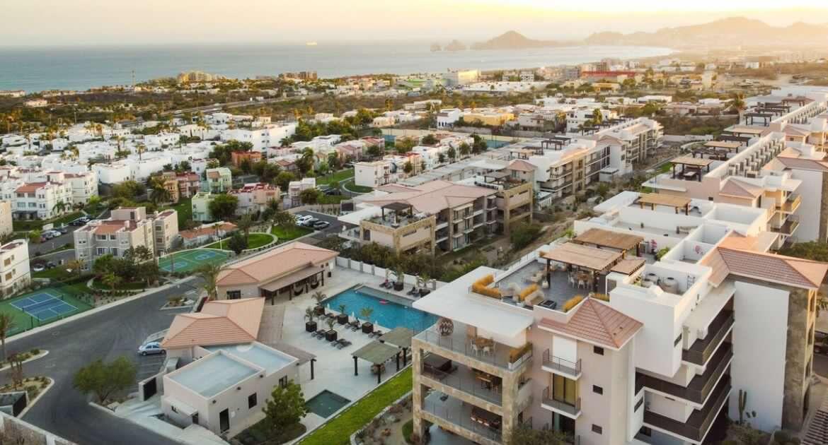 MLS #25-5555 image #33