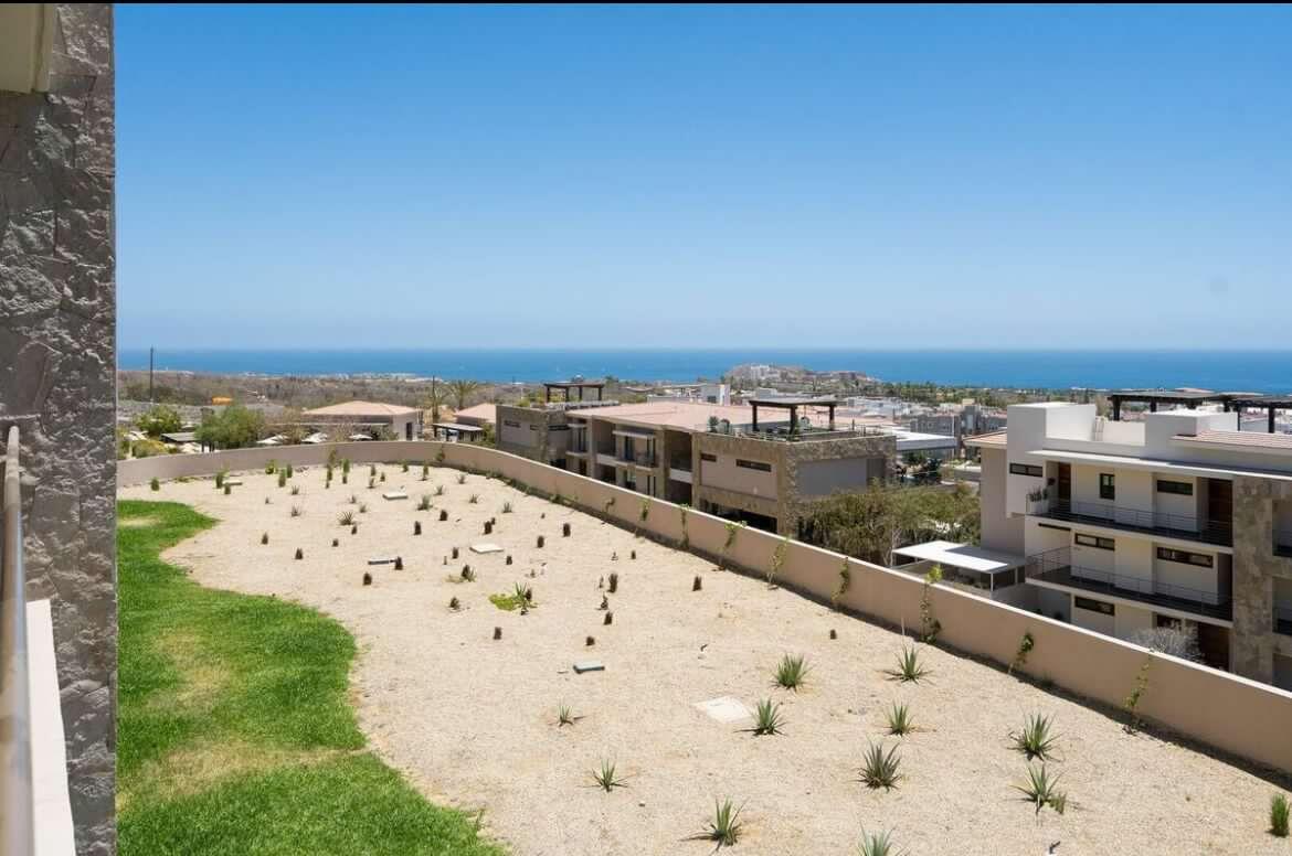 MLS #25-5555 image #40